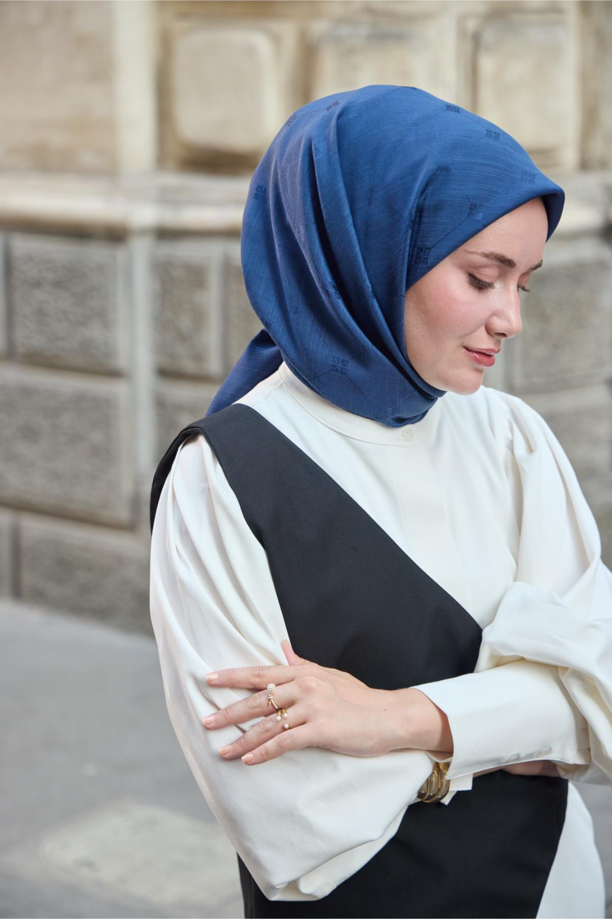 Silk Home EşarpMonogram Pamuk İpek Eşarp 130001-08