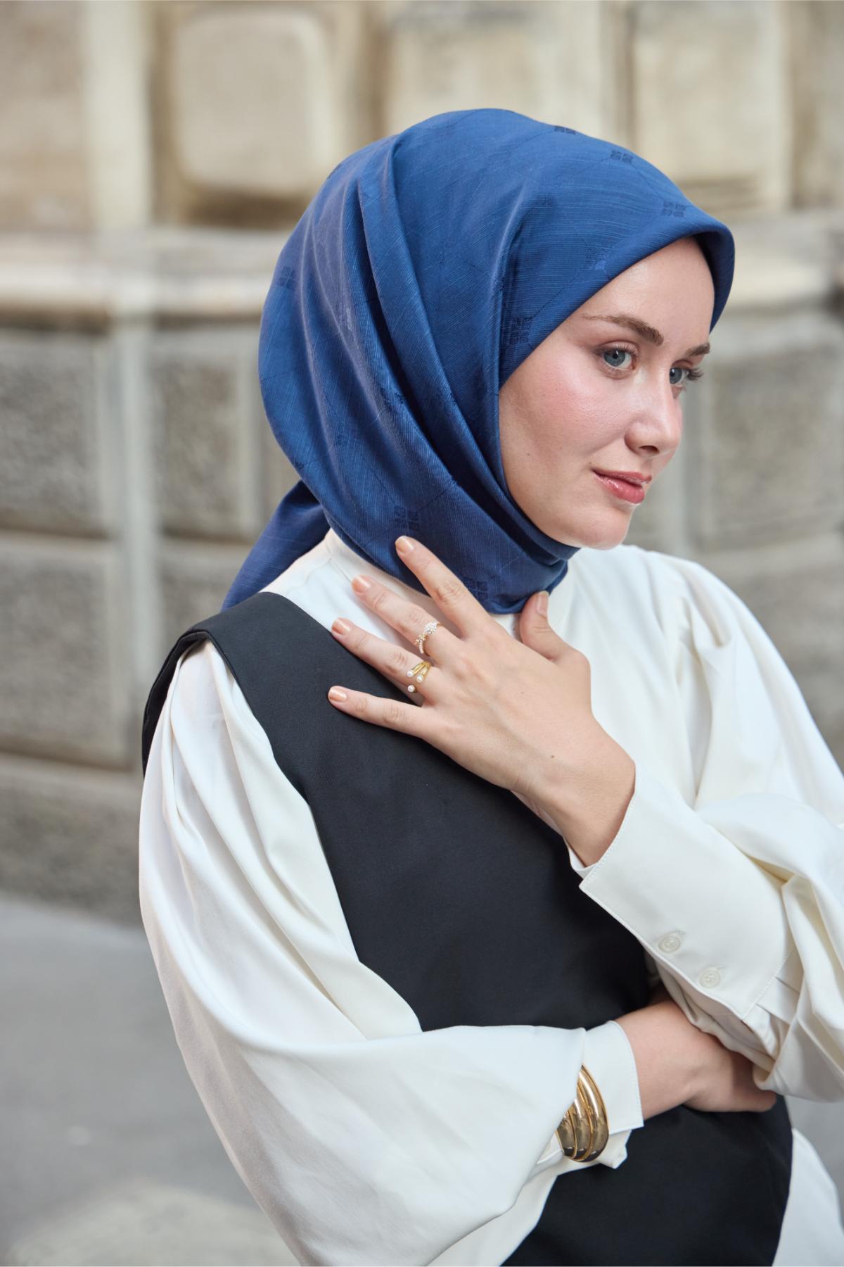 Silk Home EşarpMonogram Pamuk İpek Eşarp 130001-08