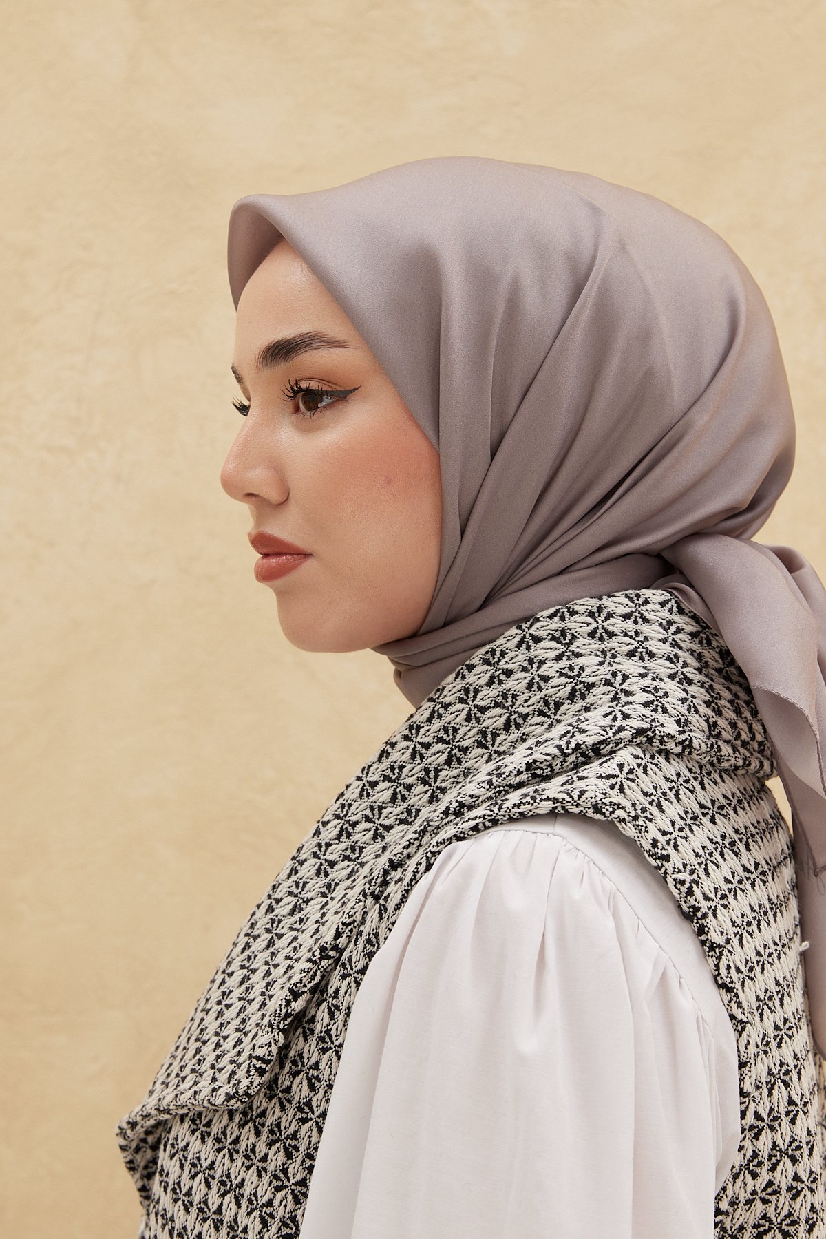 Silk Home Düz SHiny Eşarp 75006-08