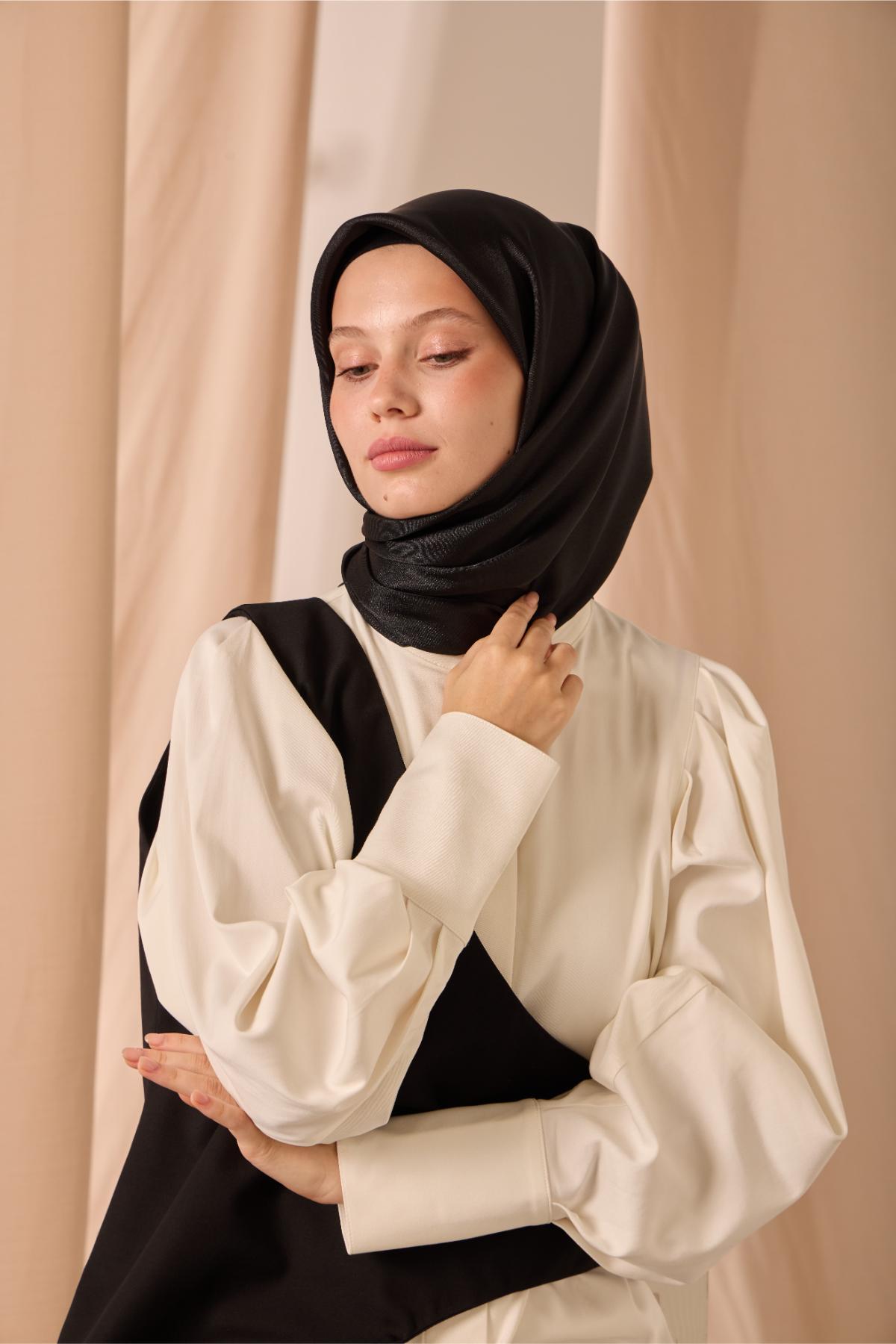 Silk Home SHiny ScarfSilk Home Düz SHiny Eşarp 75006-54