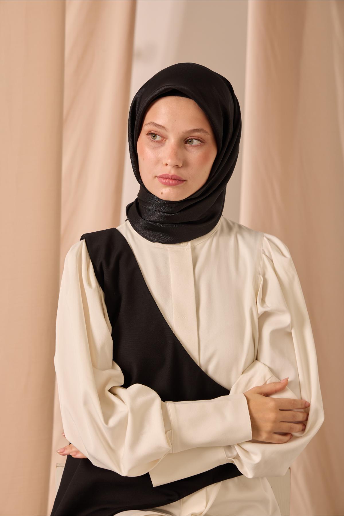 Silk Home SHiny ScarfSilk Home Düz SHiny Eşarp 75006-54