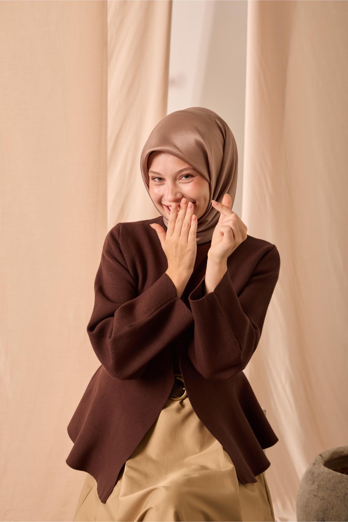 Silk Home SHiny ScarfSilk Home Düz SHiny Eşarp 75006-58