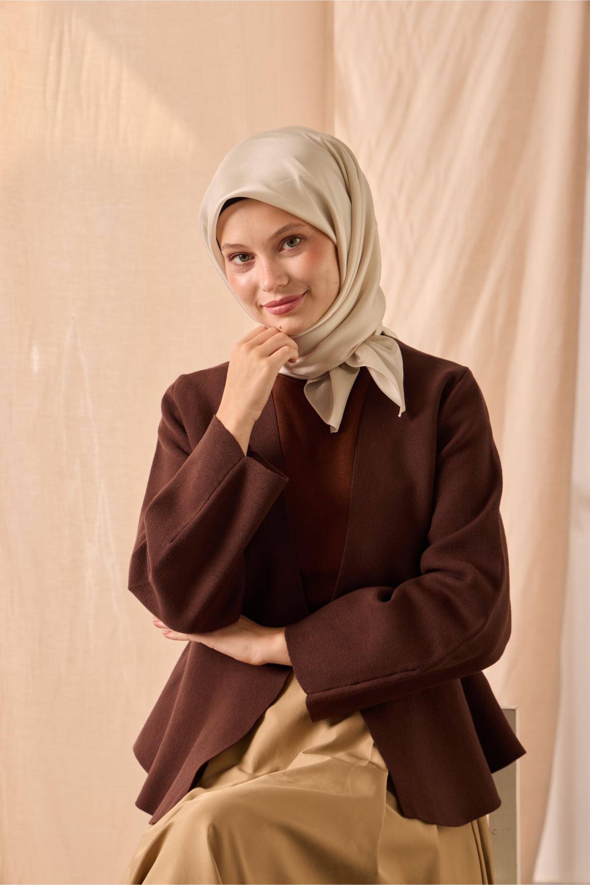 Silk Home SHiny ScarfSilk Home Düz SHiny Eşarp 75006-62