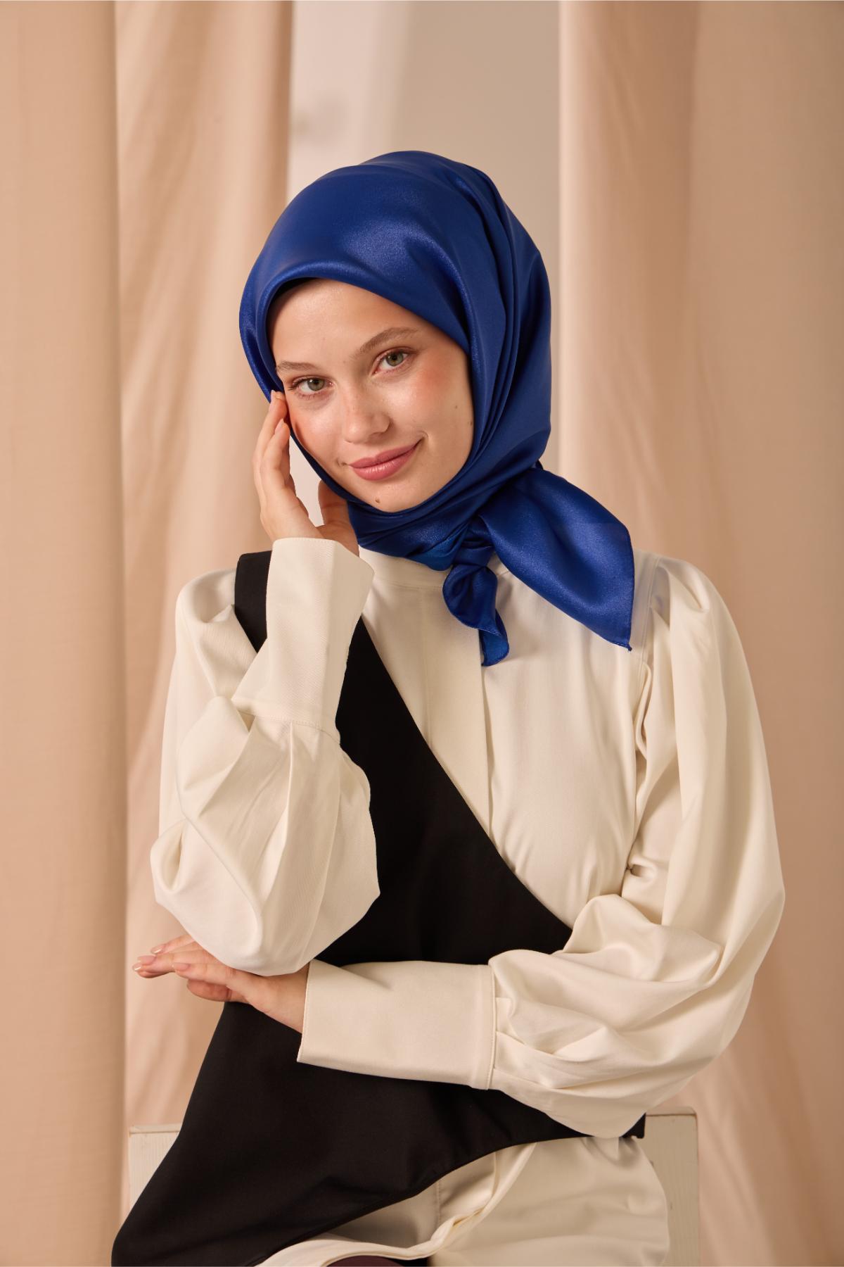 Silk Home SHiny ScarfSilk Home Düz SHiny Eşarp 75006-64