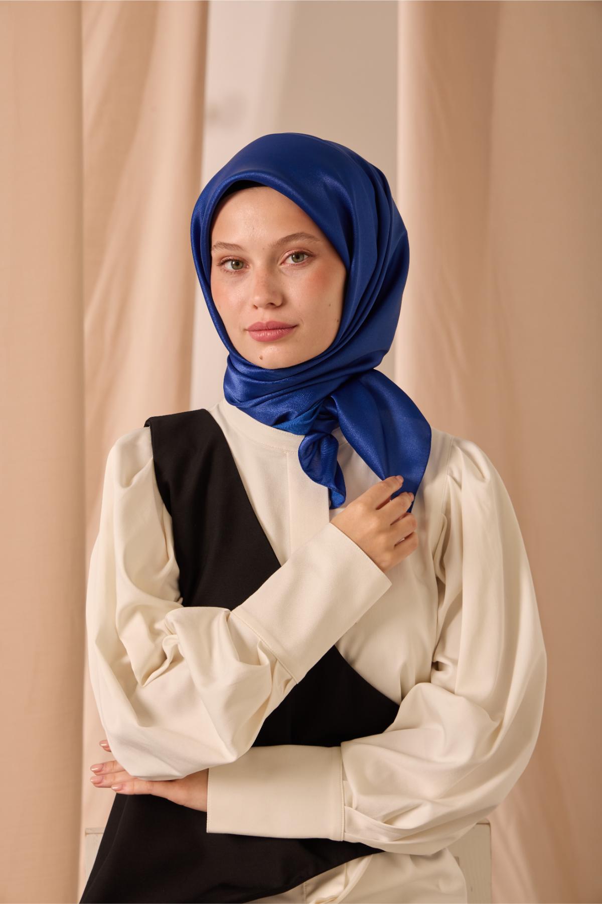 Silk Home SHiny ScarfSilk Home Düz SHiny Eşarp 75006-64