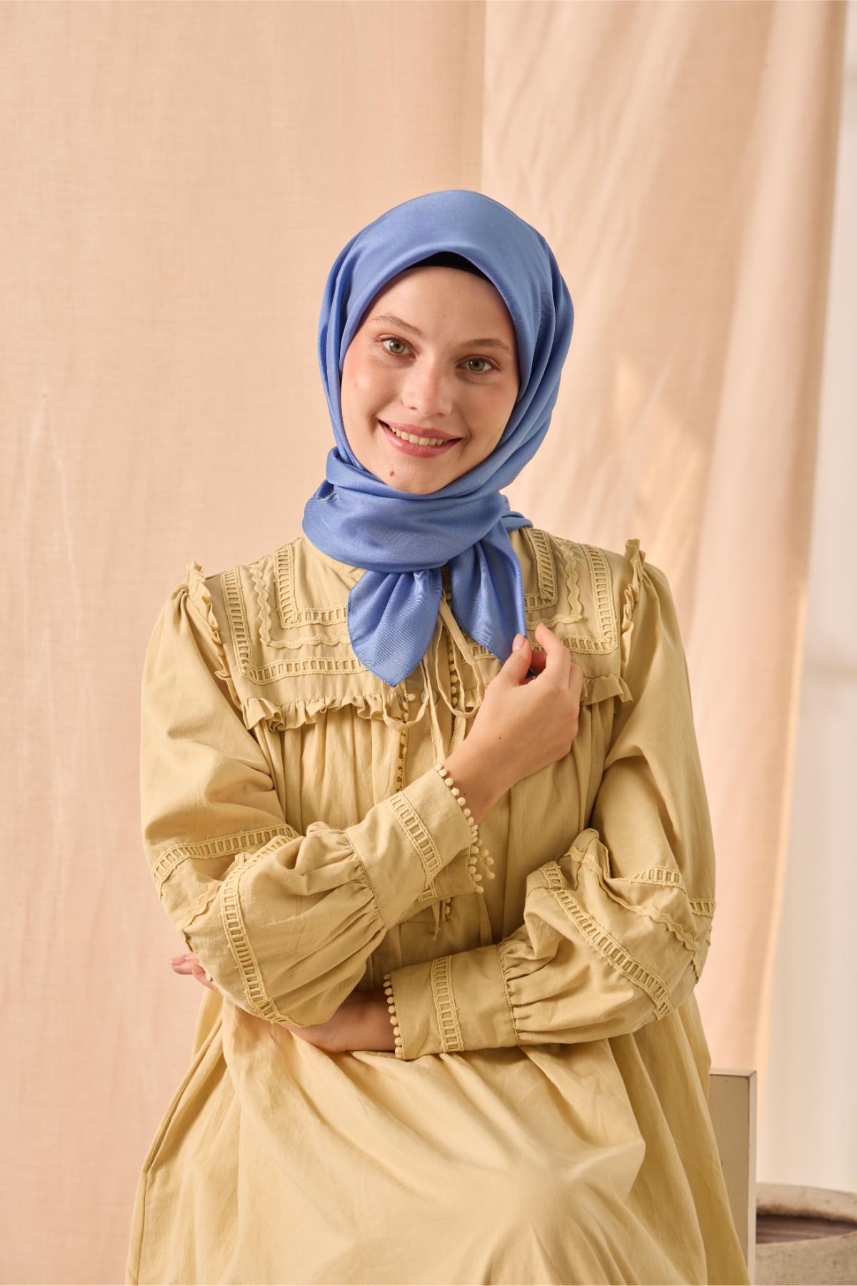 Silk Home SHiny ScarfSilk Home Düz SHiny Eşarp 75006-66