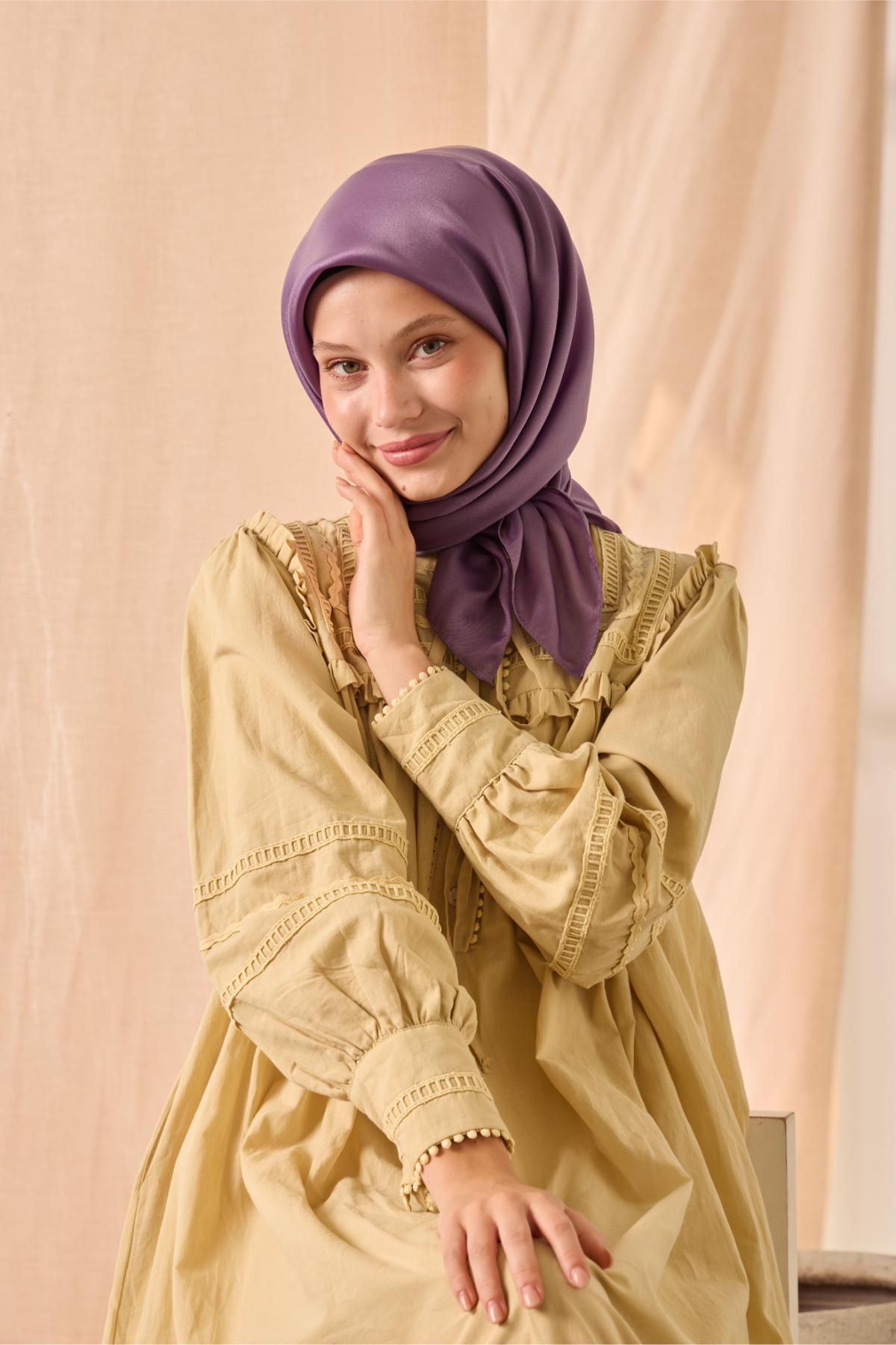 Silk Home SHiny ScarfSilk Home Düz SHiny Eşarp 75006-69