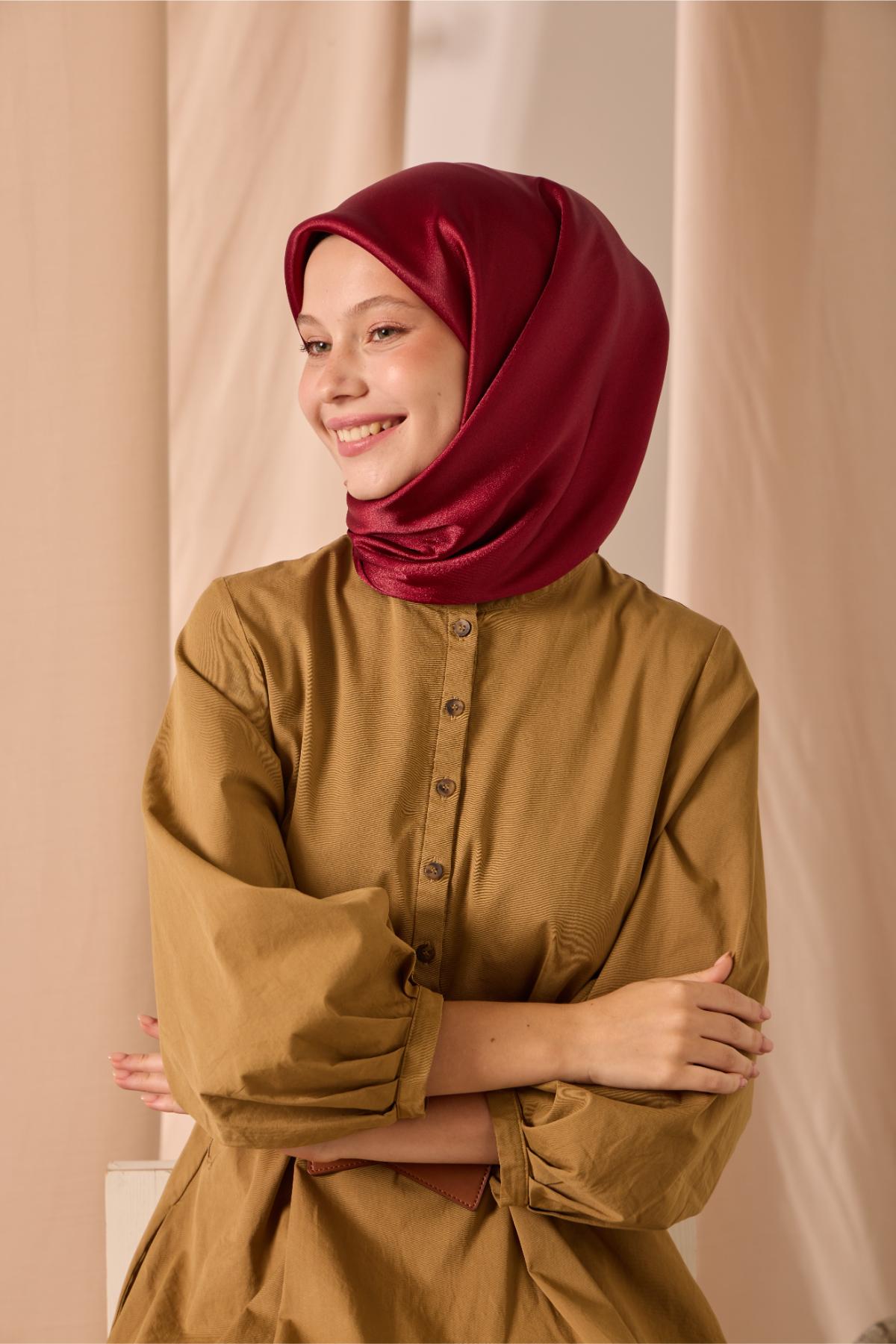 Silk Home SHiny ScarfSilk Home Düz SHiny Eşarp 75006-74