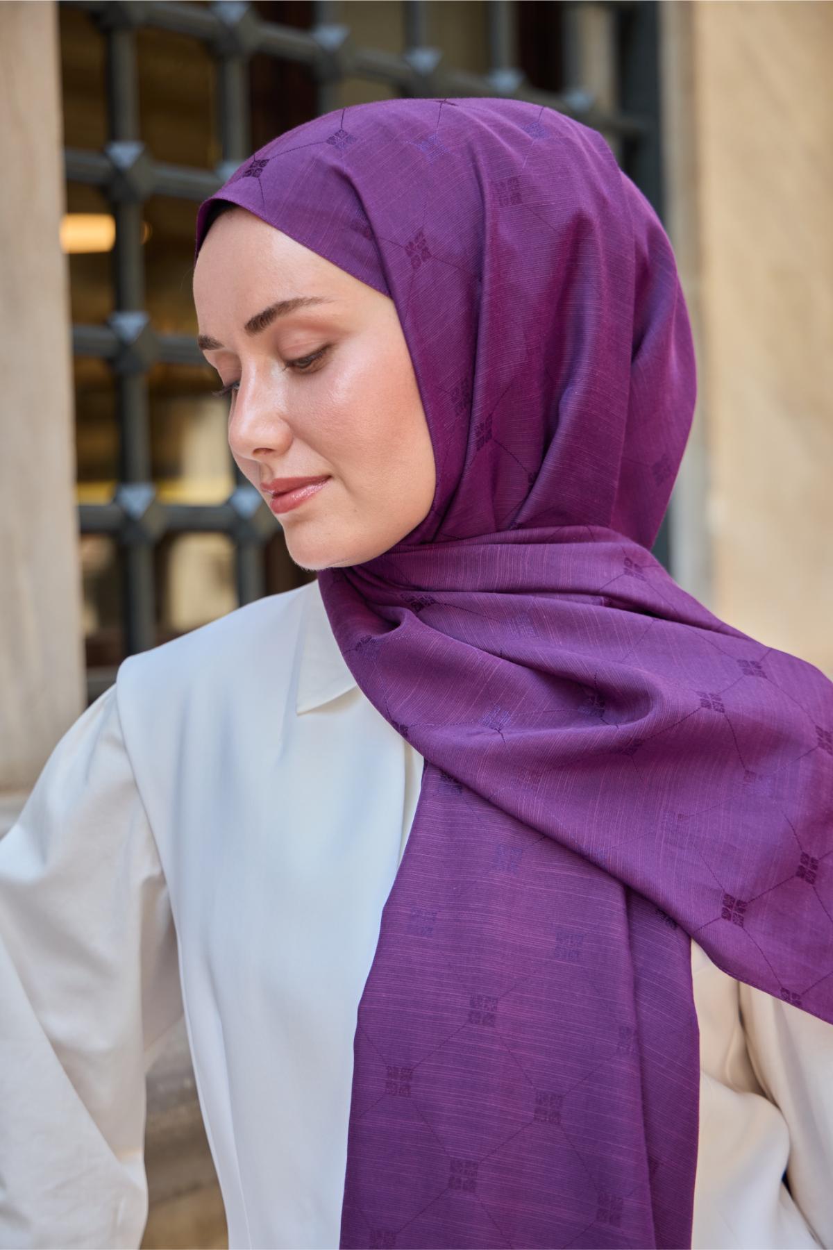 Monogram Pamuk İpek ŞalSilk Home Monogram Pamuk İpek Şal 461001-04