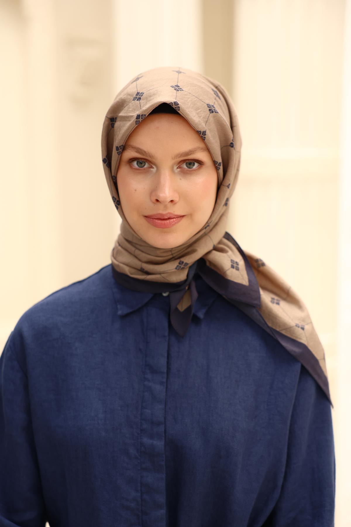 Silk Home Olinda EşarpSilk Home Olinda Eşarp 48001-72