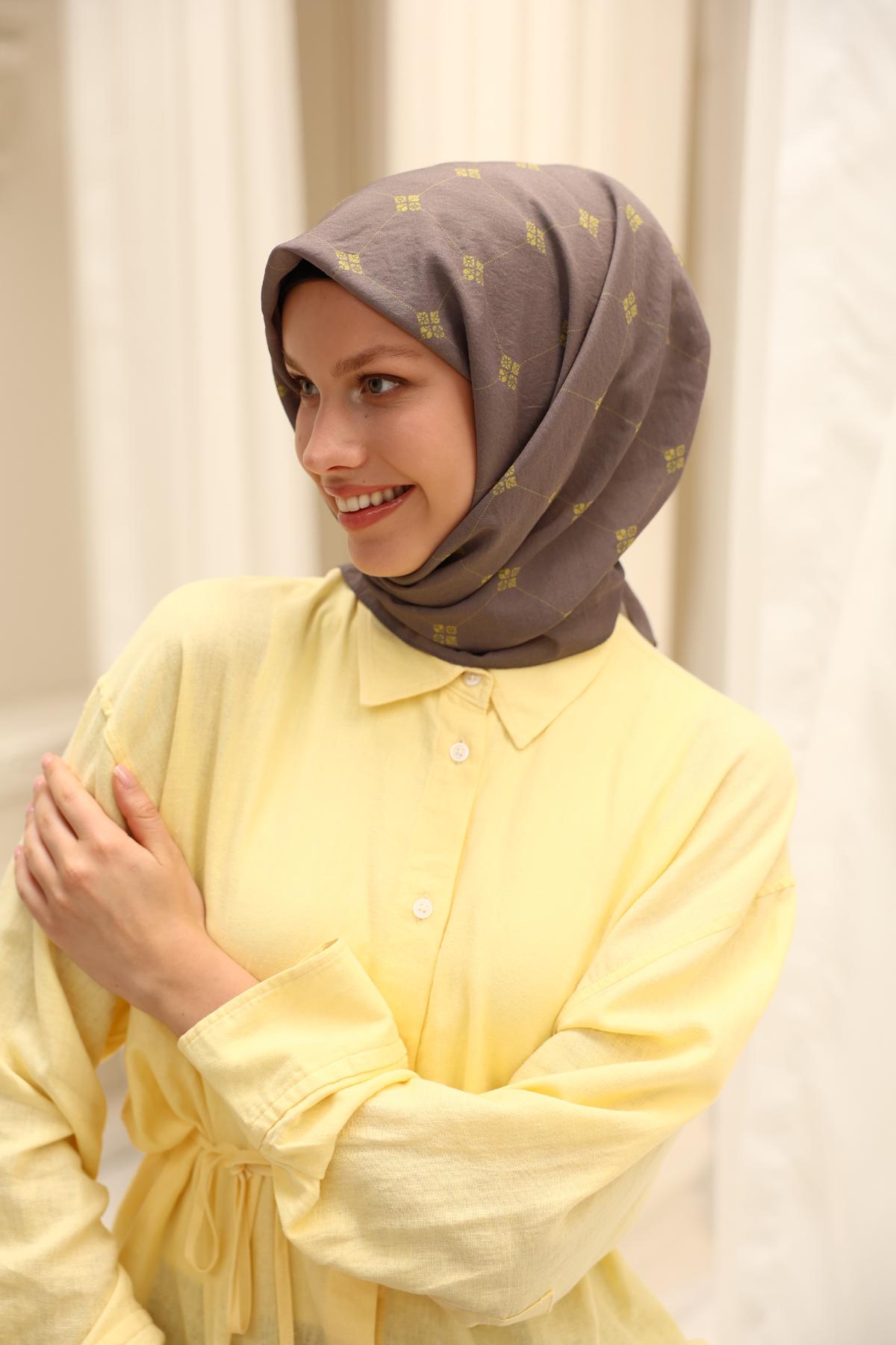 Silk Home Olinda EşarpSilk Home Olinda Eşarp 48001-78