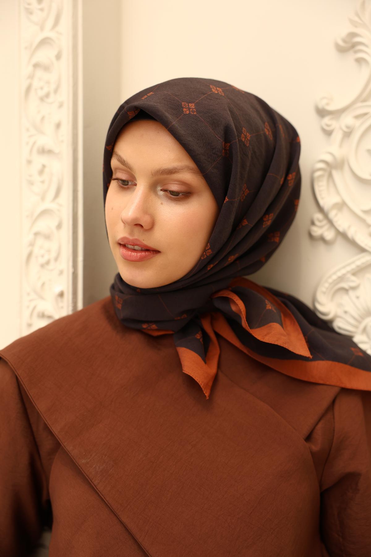 Silk Home Olinda EşarpSilk Home Olinda Eşarp 48001-96