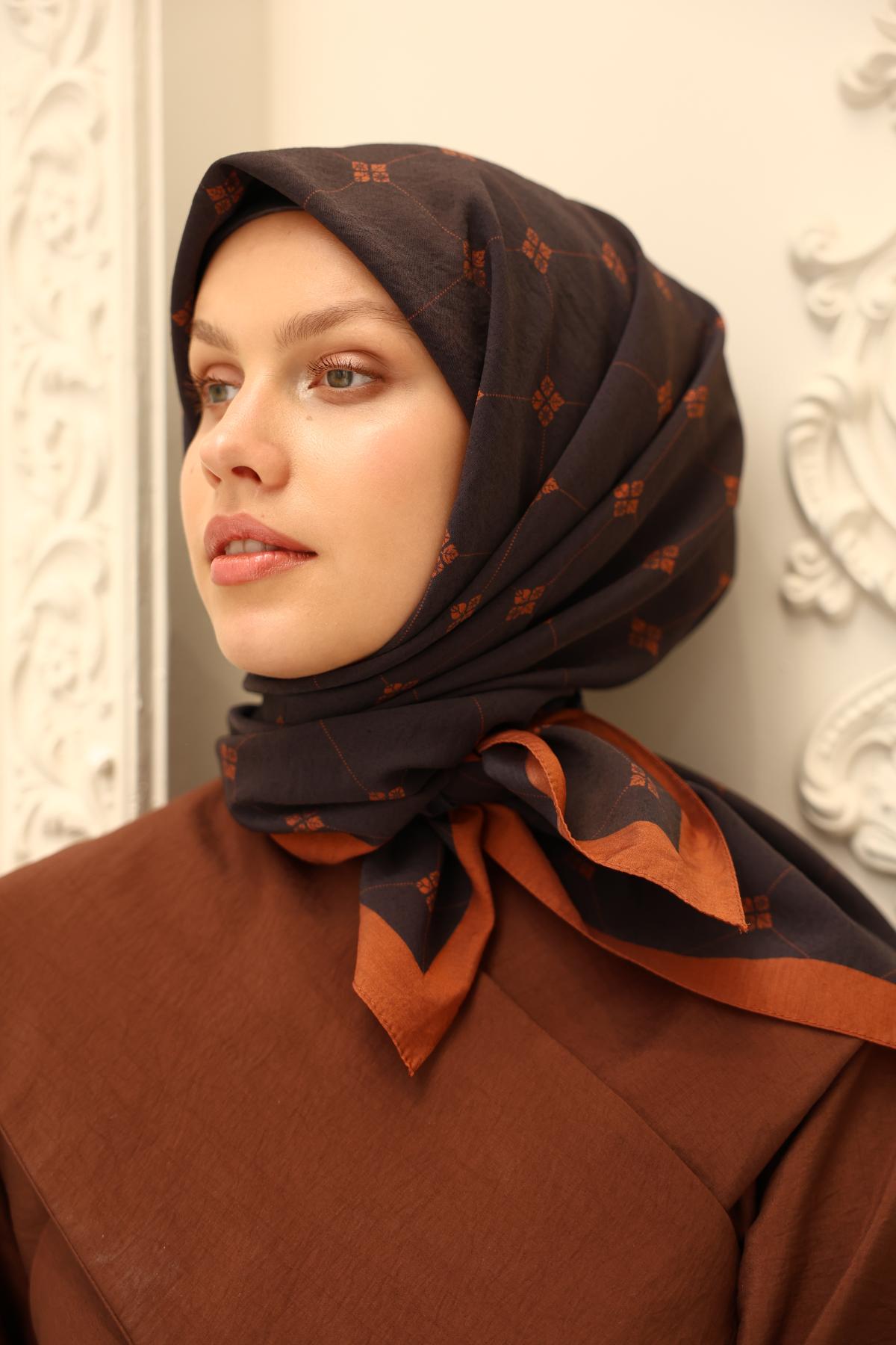 Silk Home Olinda EşarpSilk Home Olinda Eşarp 48001-96