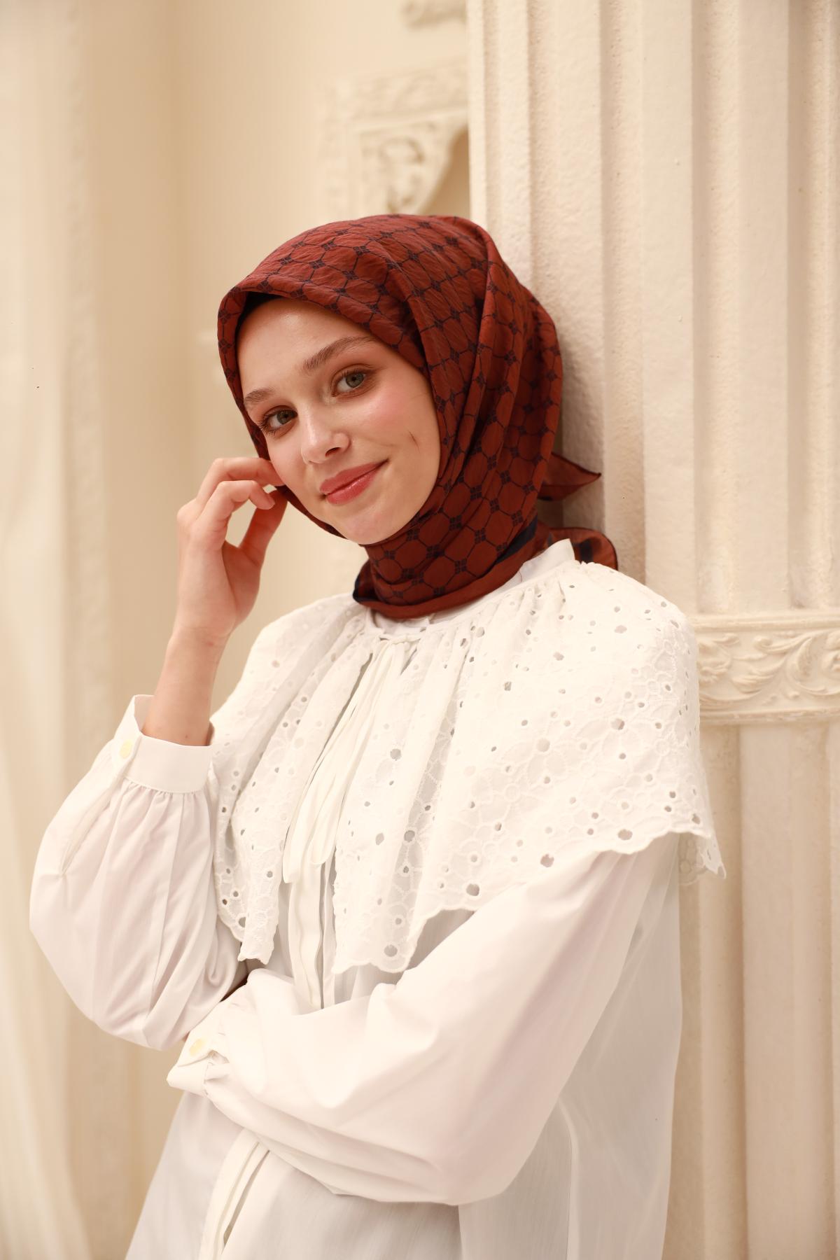 Silk Home Olinda EşarpSilk Home Olinda Eşarp 48004-63