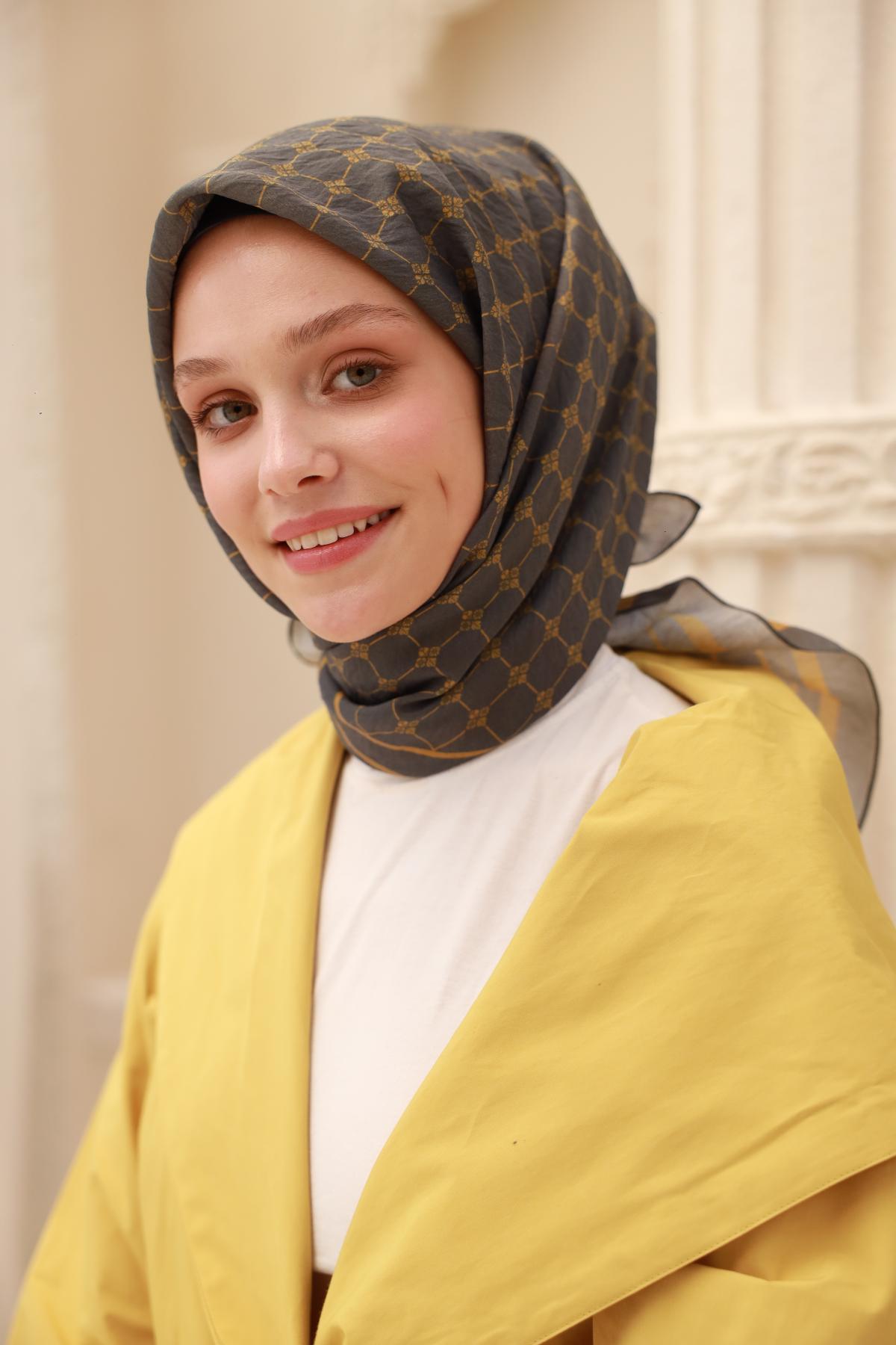 Silk Home Olinda EşarpSilk Home Olinda Eşarp 48004-80