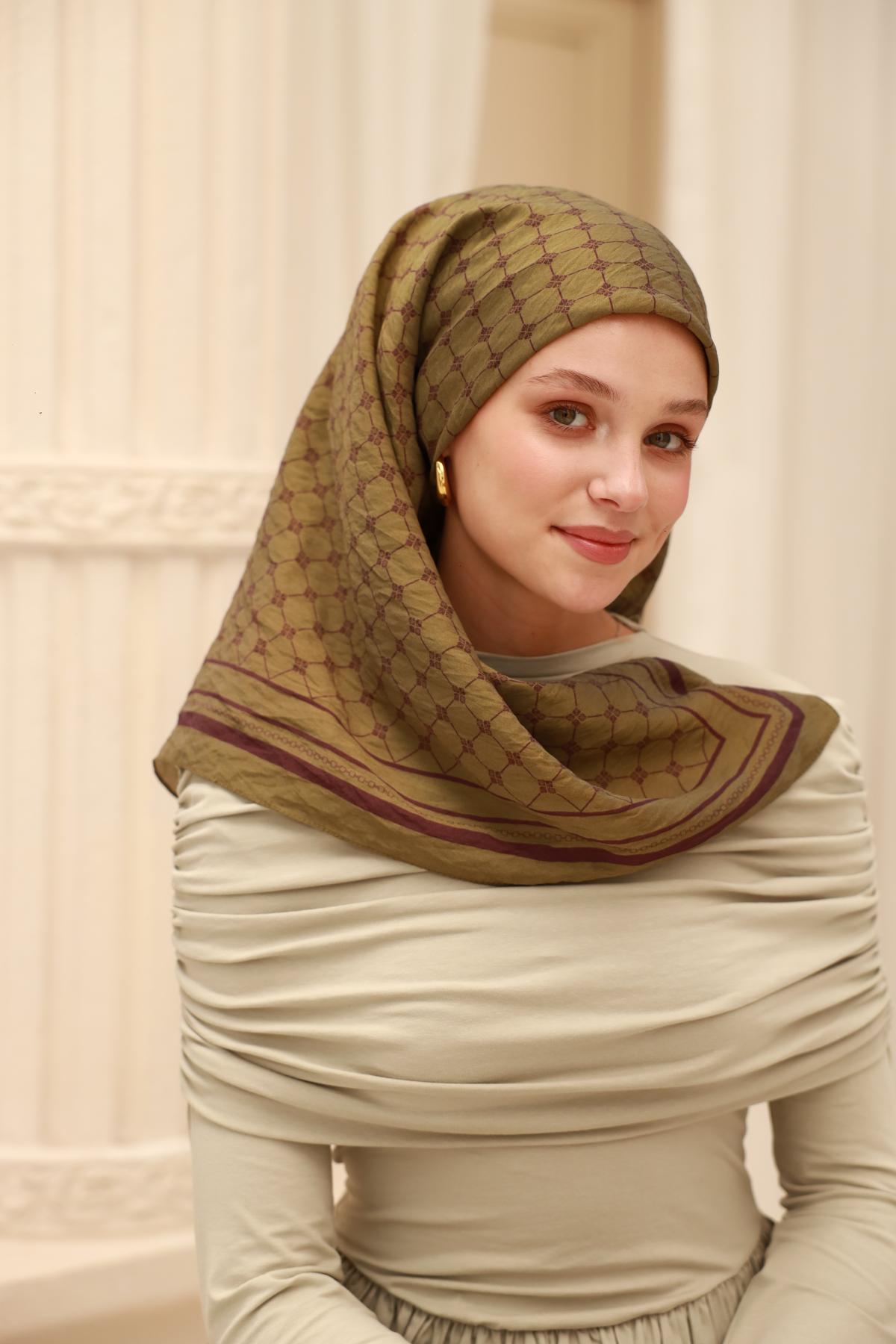 Silk Home Olinda EşarpSilk Home Olinda Eşarp 48004-85