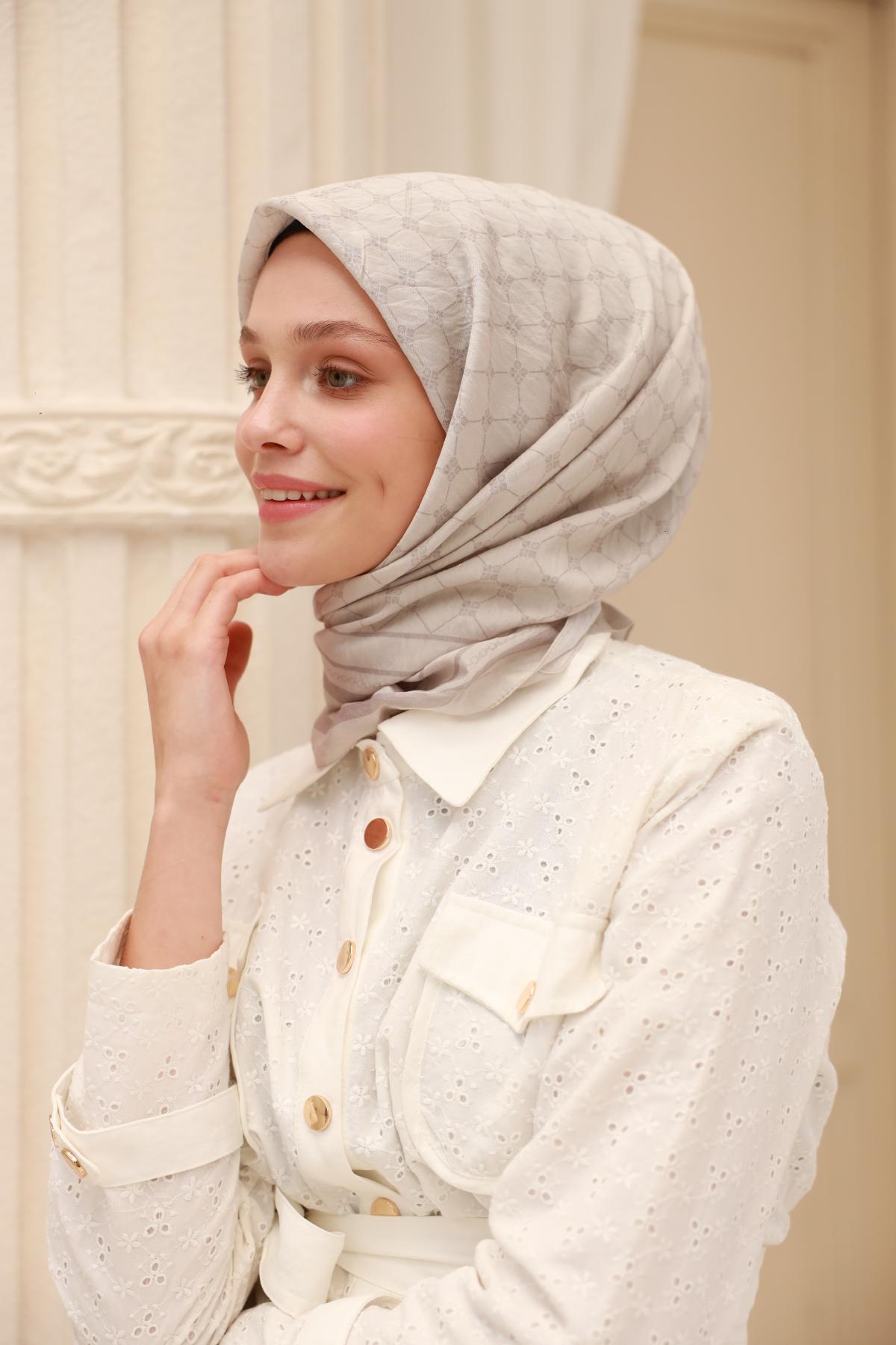 Silk Home Olinda EşarpSilk Home Olinda Eşarp 48004-94