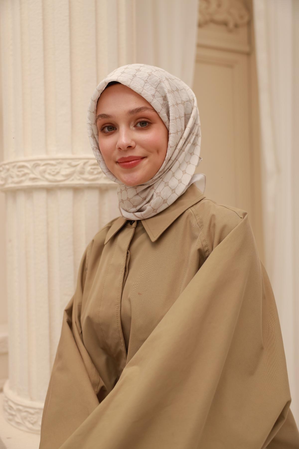 Silk Home Olinda EşarpSilk Home Olinda Eşarp 48004-95