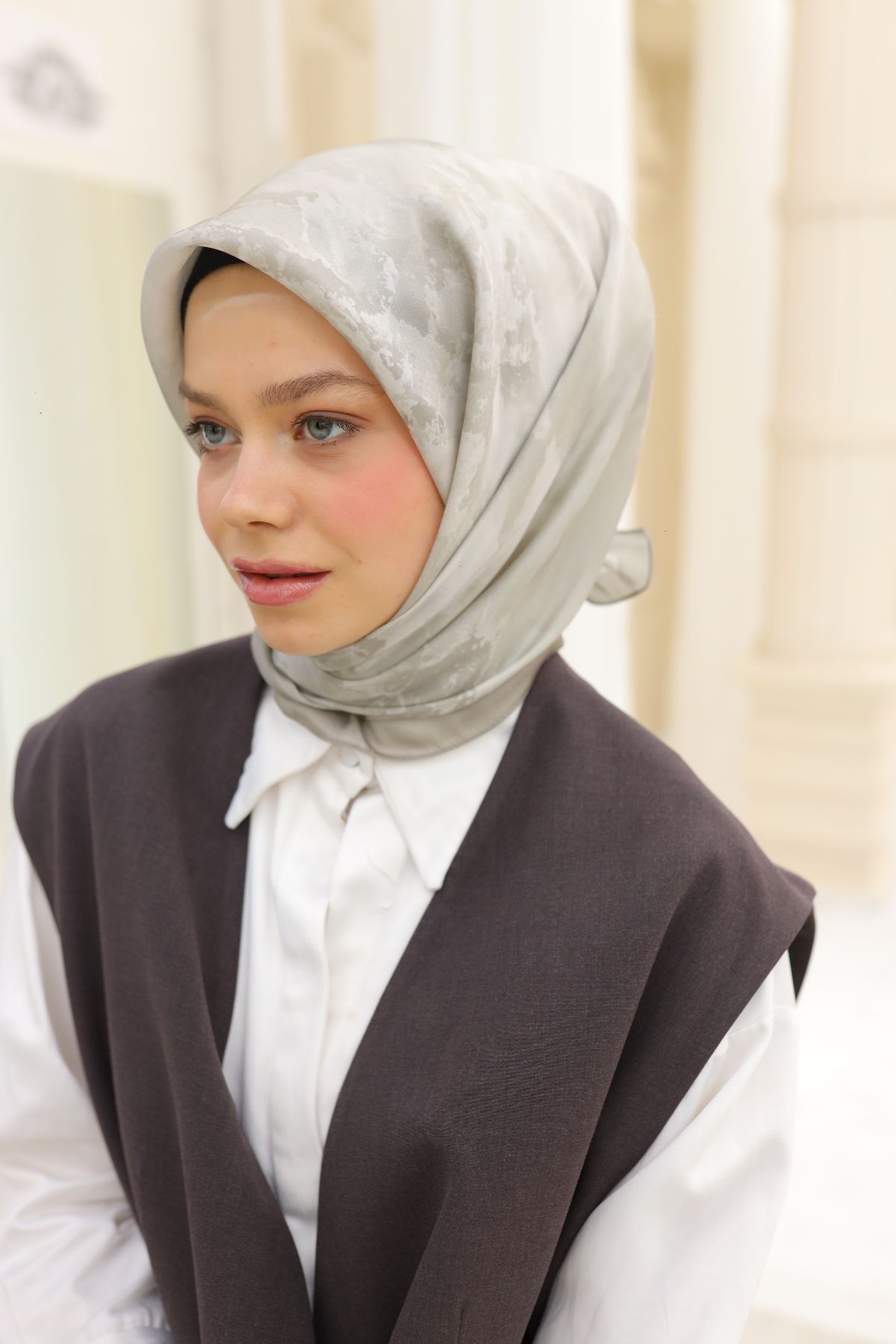 Silk Home SHiny ScarfSilk Home SHiny Eşarp 75002-46