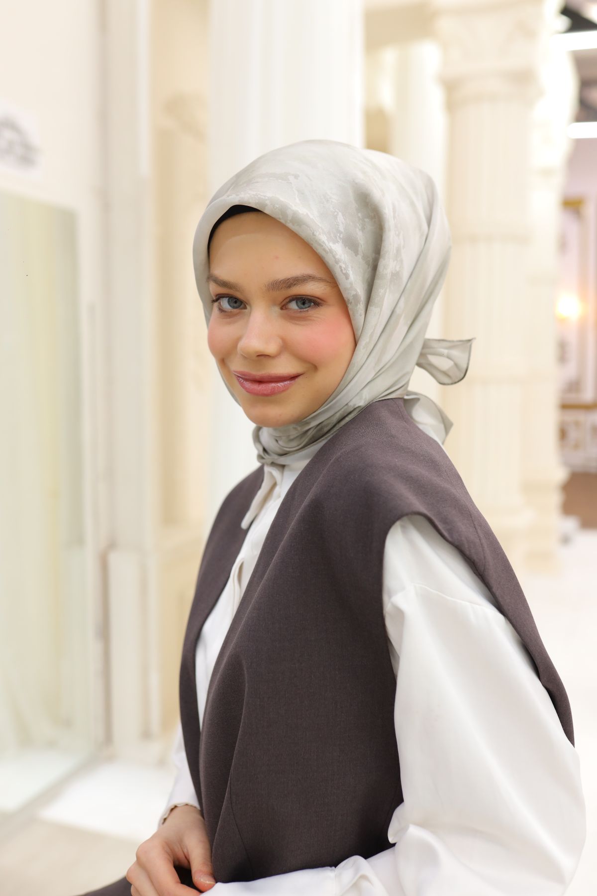 Silk Home SHiny ScarfSilk Home SHiny Eşarp 75002-46