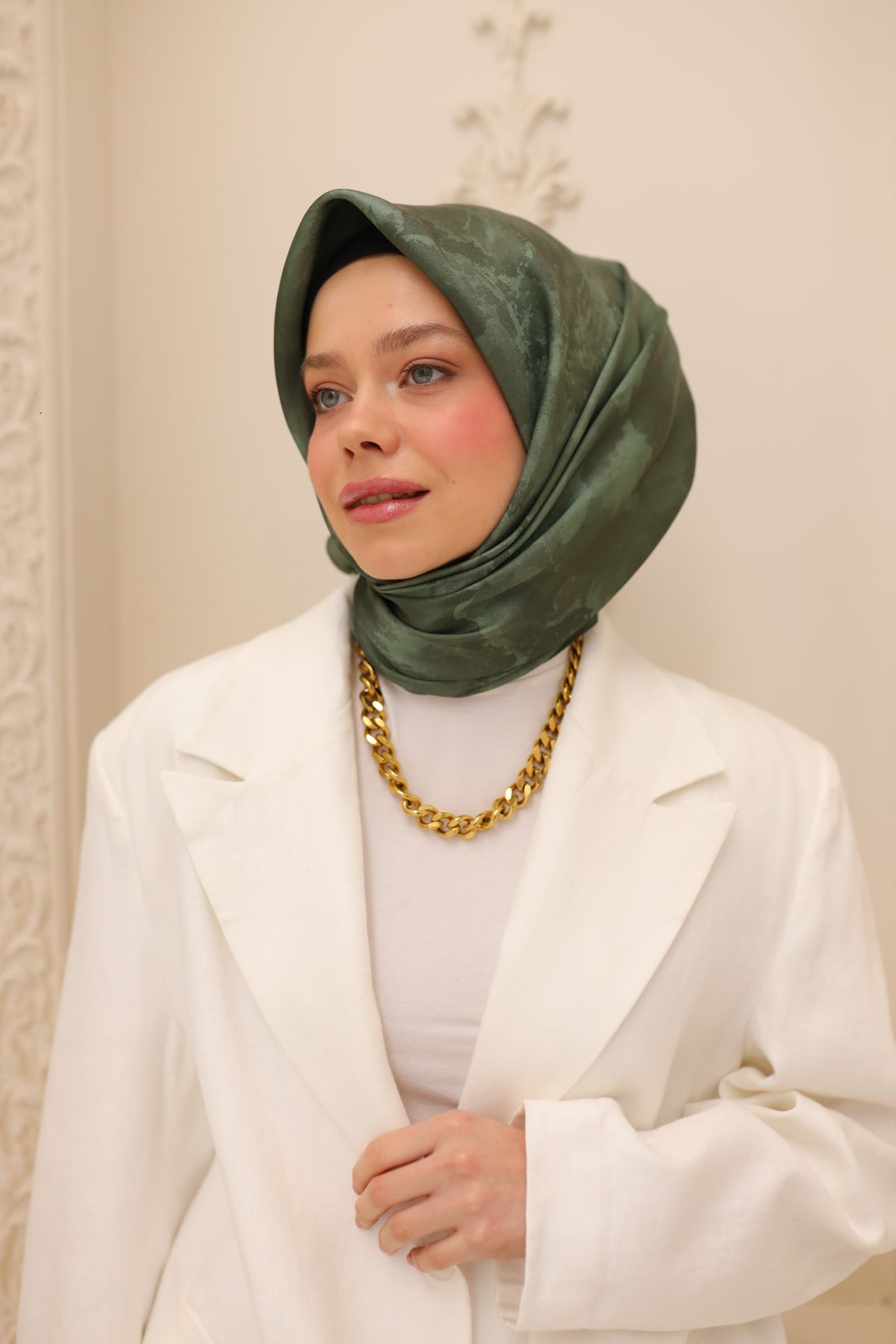 Silk Home SHiny ScarfSilk Home SHiny Eşarp 75002-48