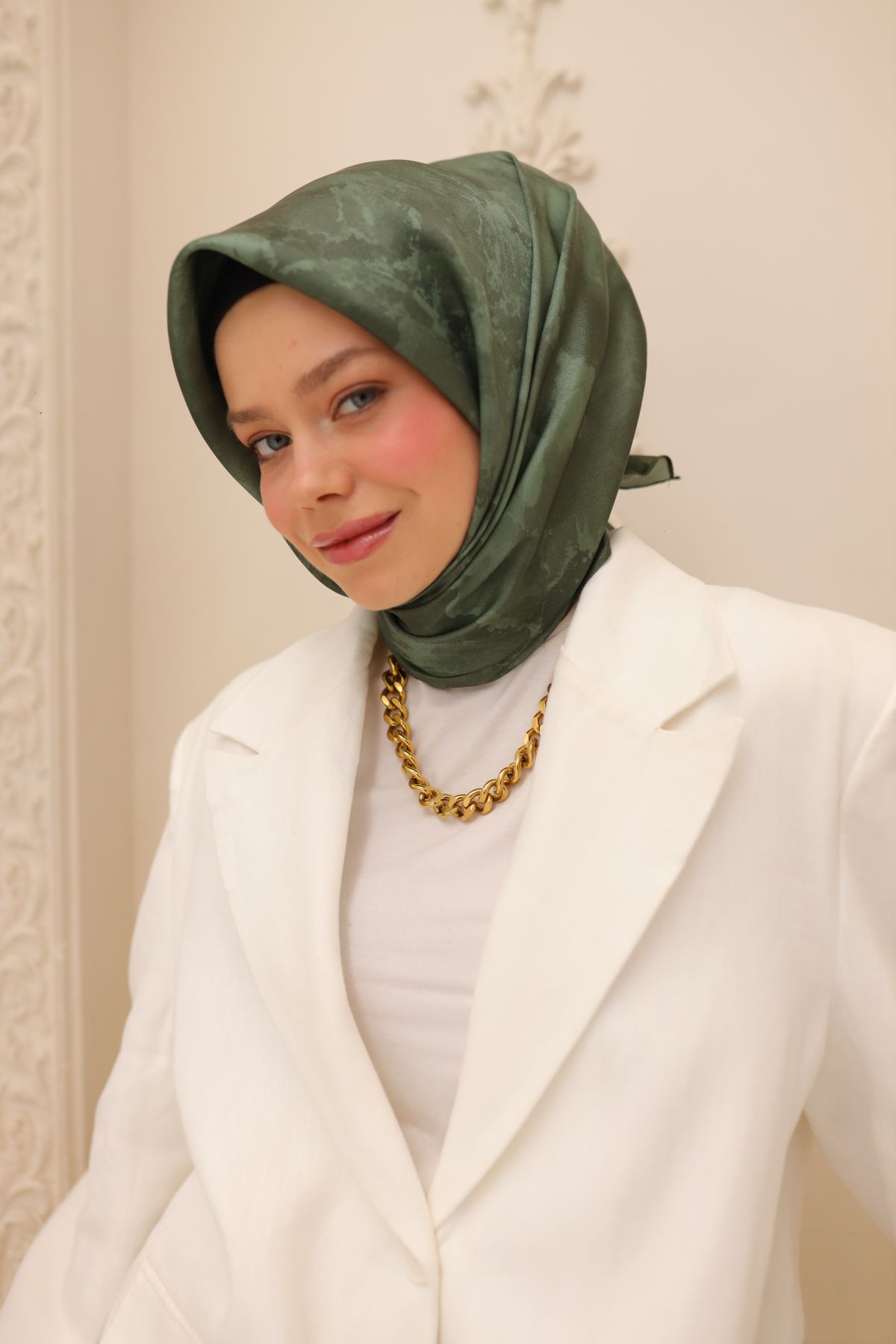 Silk Home SHiny ScarfSilk Home SHiny Eşarp 75002-48