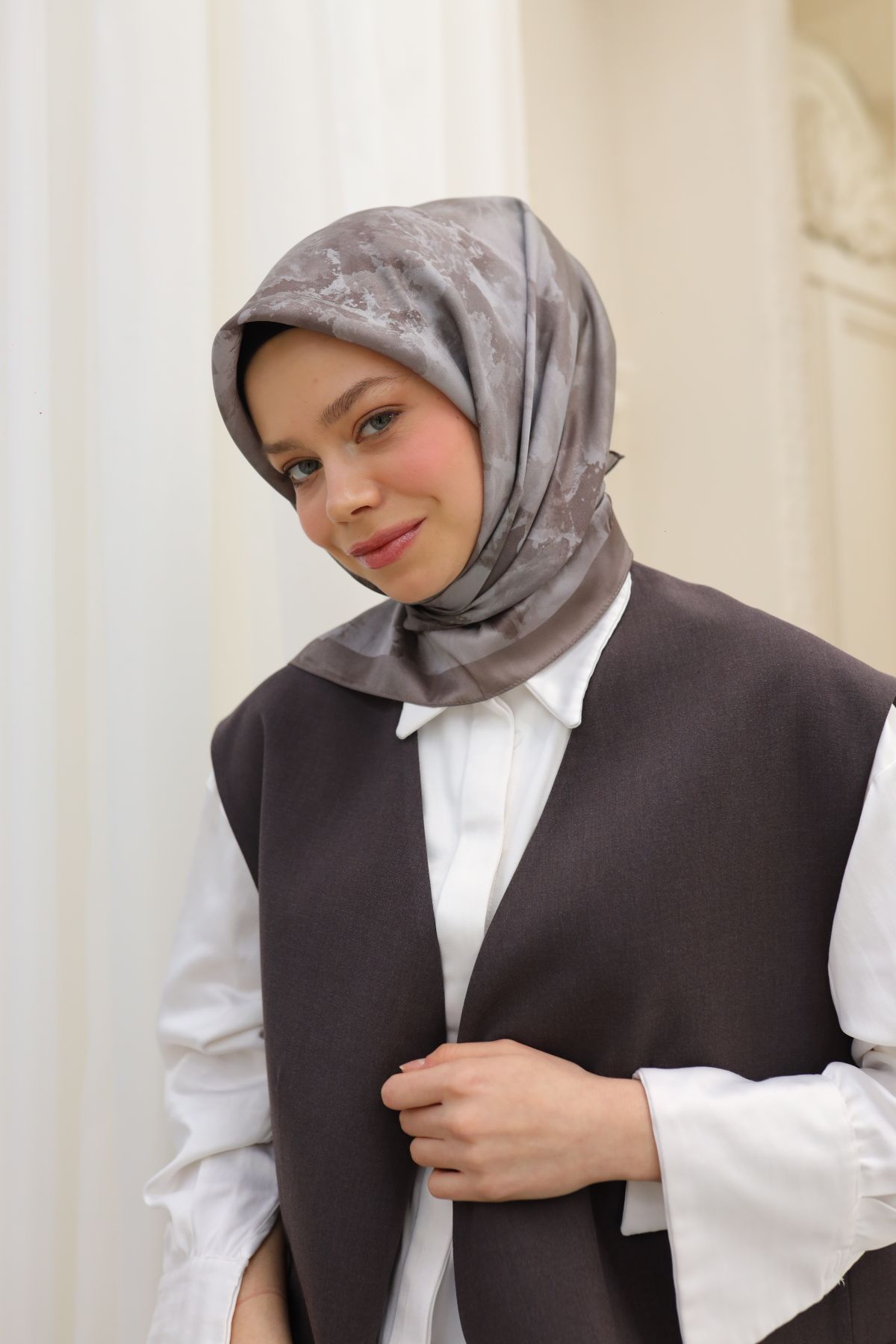 Silk Home SHiny ScarfSilk Home SHiny Eşarp 75002-54