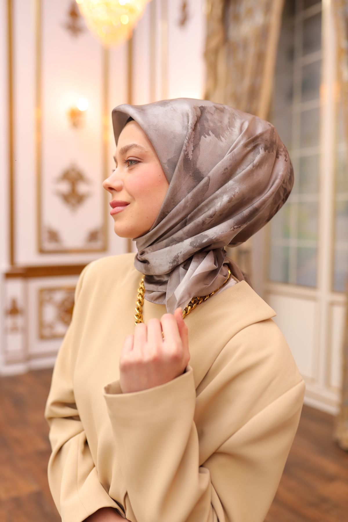 Silk Home SHiny ScarfSilk Home SHiny Eşarp 75002-55