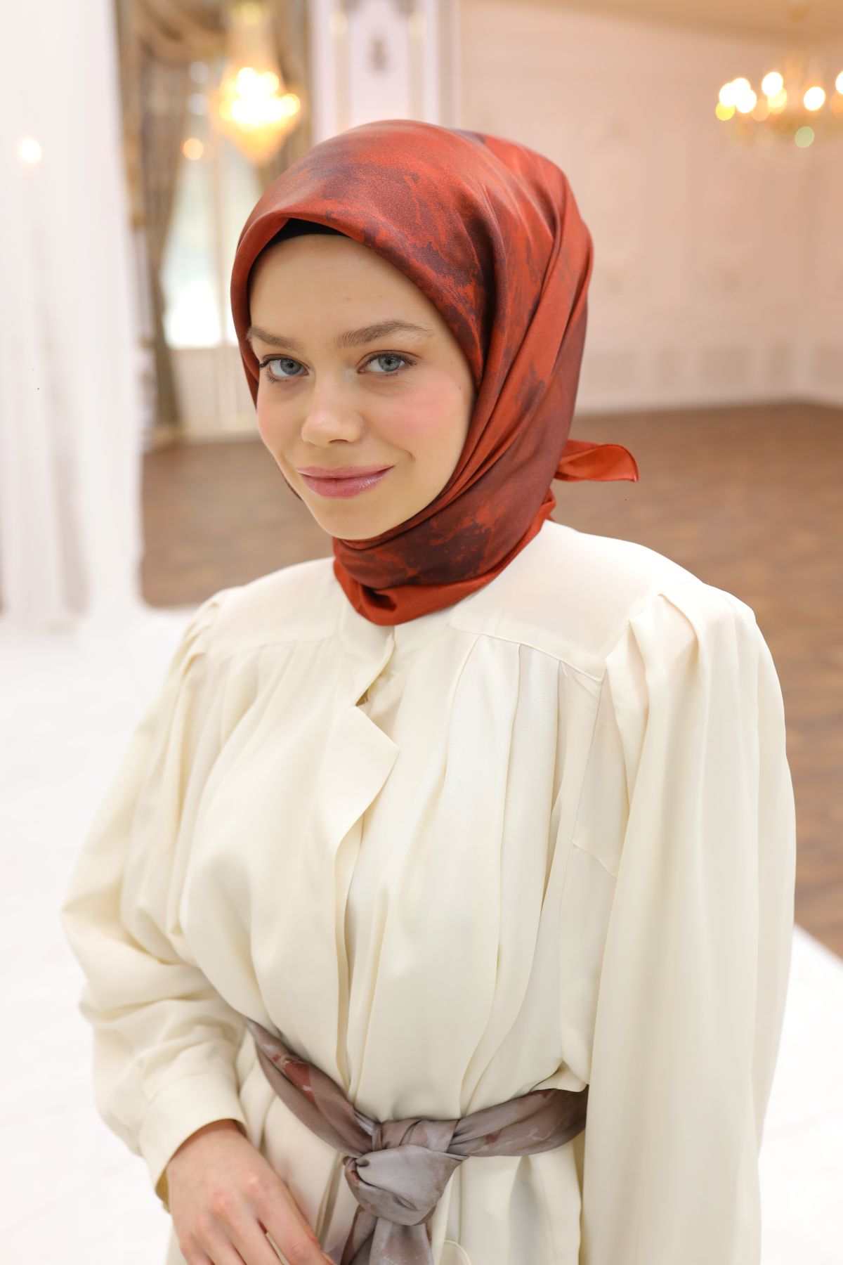 Silk Home SHiny ScarfSilk Home SHiny Eşarp 75002-64