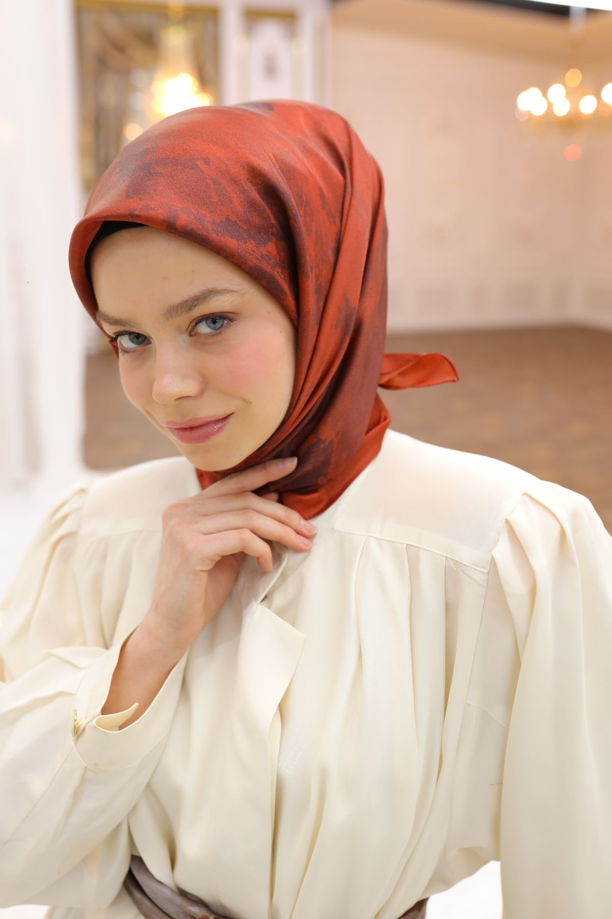 Silk Home SHiny ScarfSilk Home SHiny Eşarp 75002-64