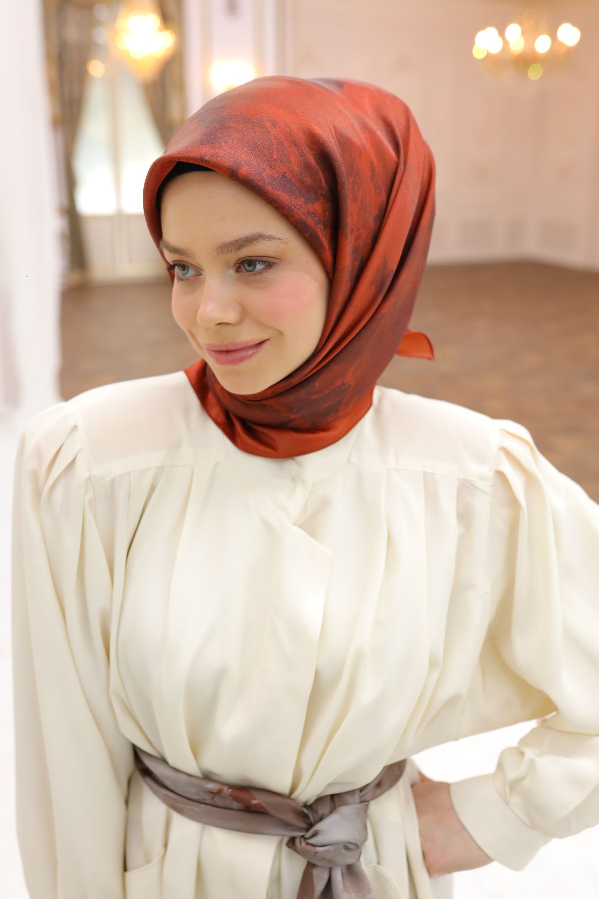 Silk Home SHiny ScarfSilk Home SHiny Eşarp 75002-64