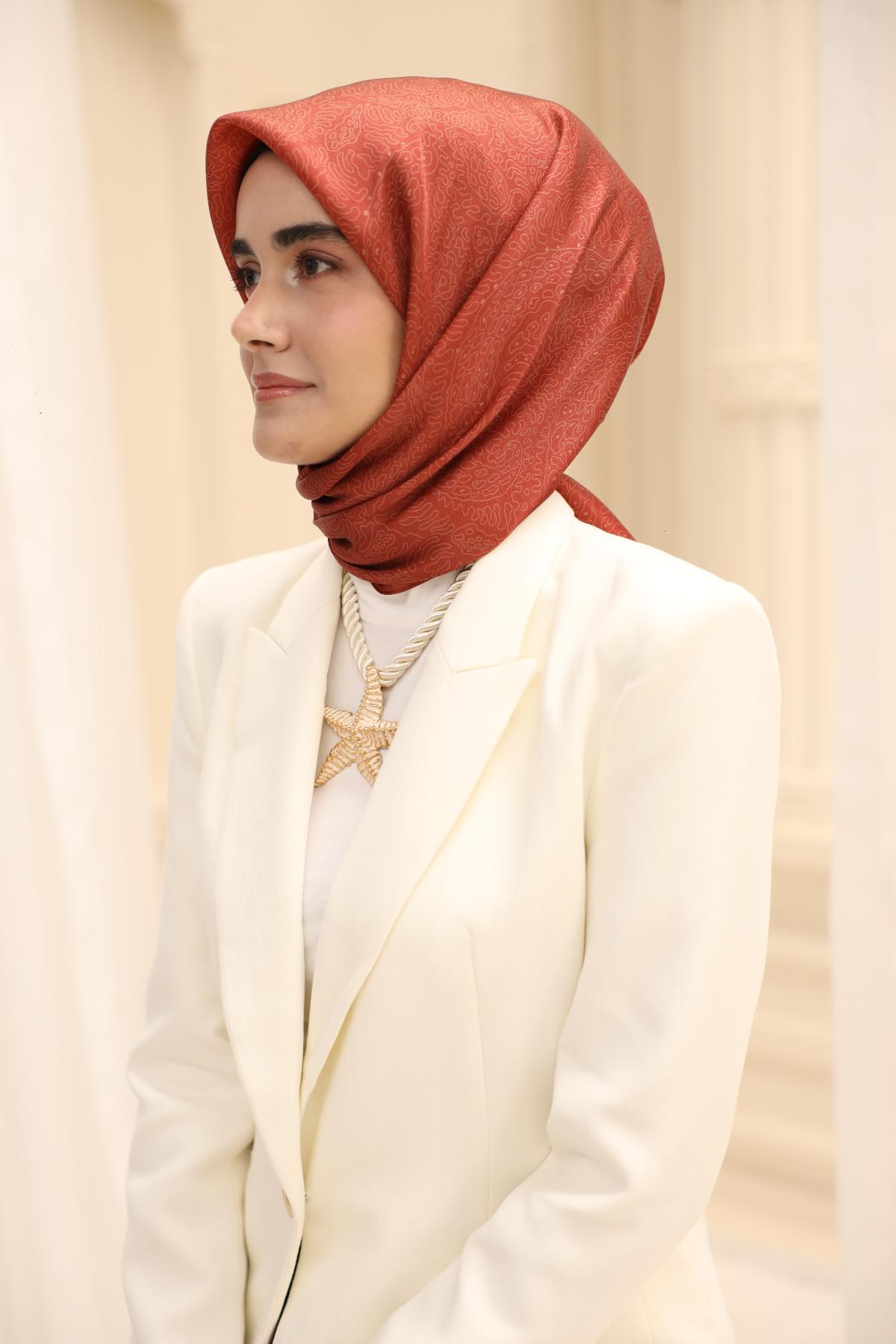 Silk Home SHiny ScarfSilk Home SHiny Eşarp 75009-03