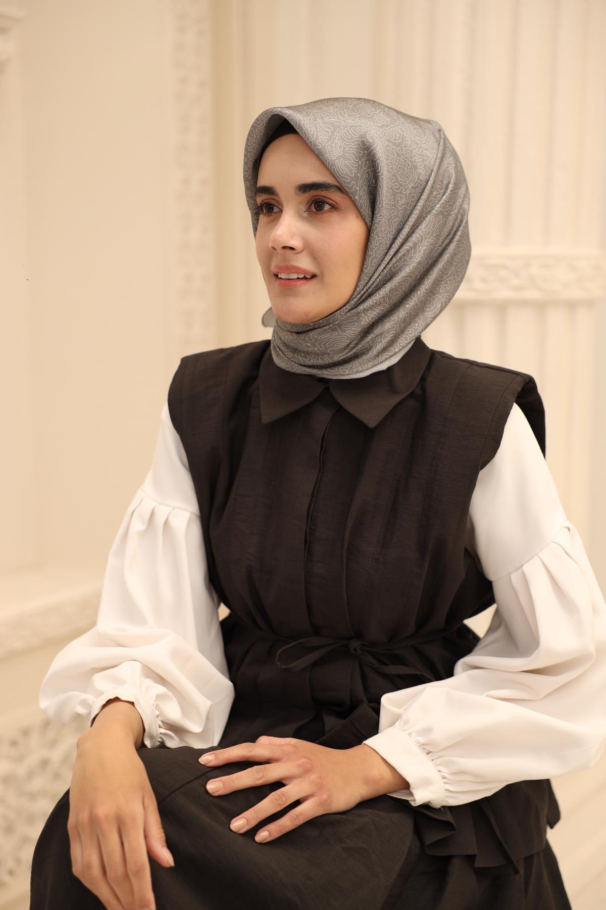 Silk Home SHiny ScarfSilk Home SHiny Eşarp 75009-07