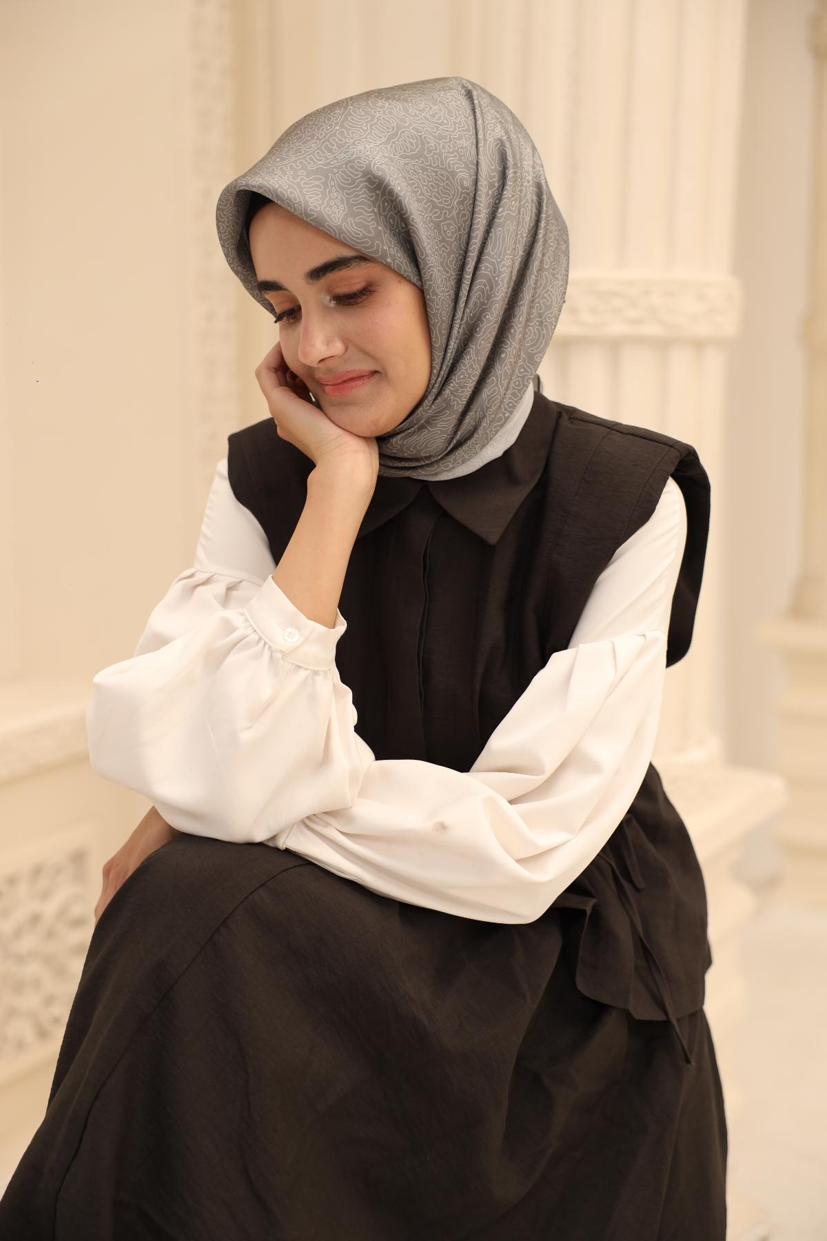 Silk Home SHiny ScarfSilk Home SHiny Eşarp 75009-07