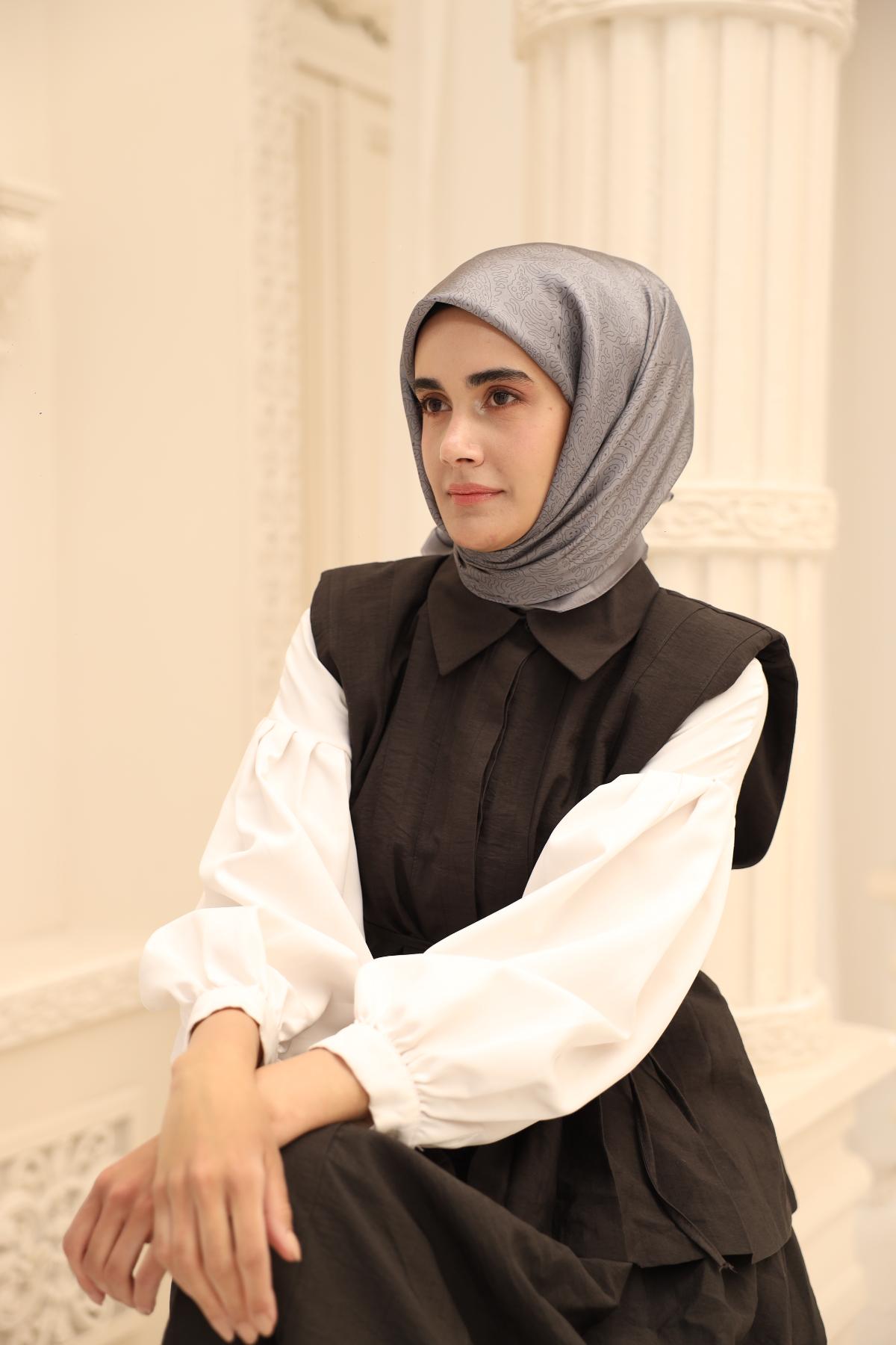 Silk Home SHiny ScarfSilk Home SHiny Eşarp 75009-08