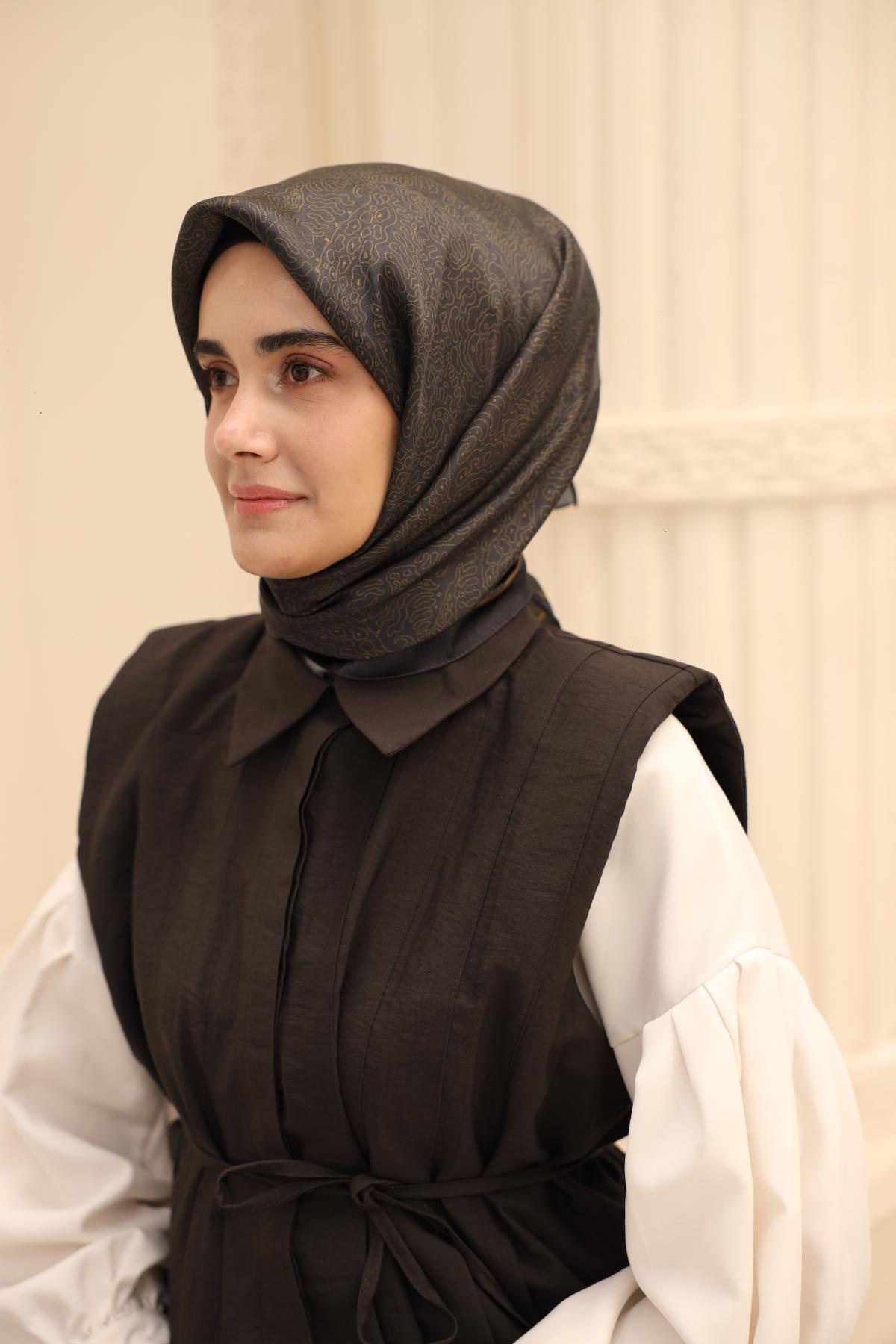 Silk Home SHiny ScarfSilk Home SHiny Eşarp 75009-15