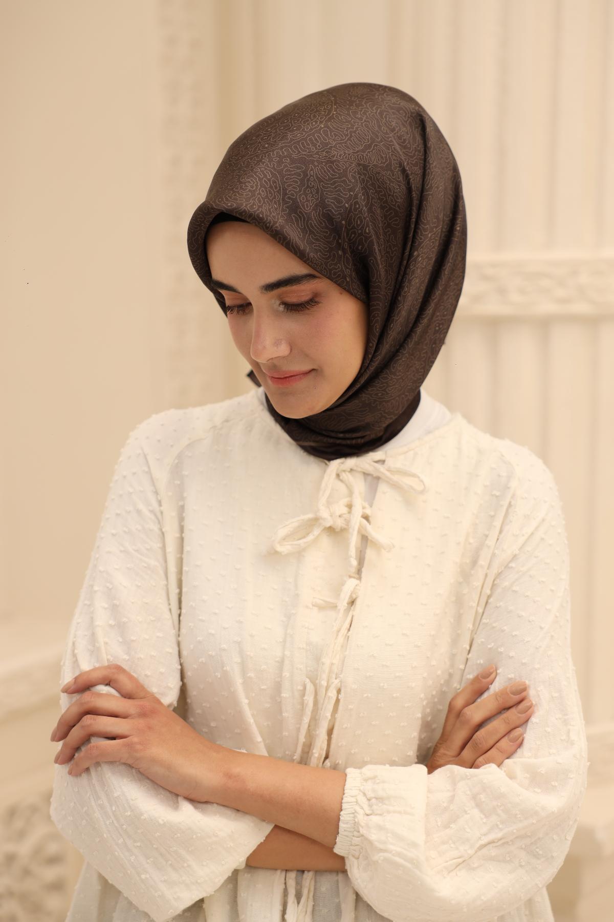 Silk Home SHiny ScarfSilk Home SHiny Eşarp 75009-19