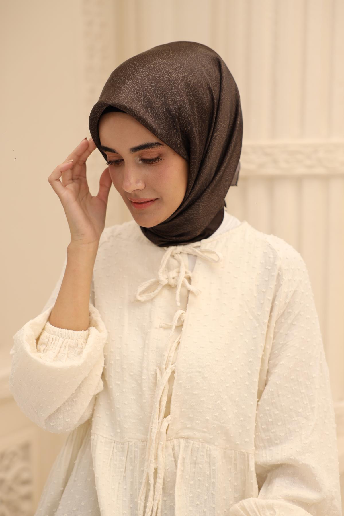 Silk Home SHiny ScarfSilk Home SHiny Eşarp 75009-19