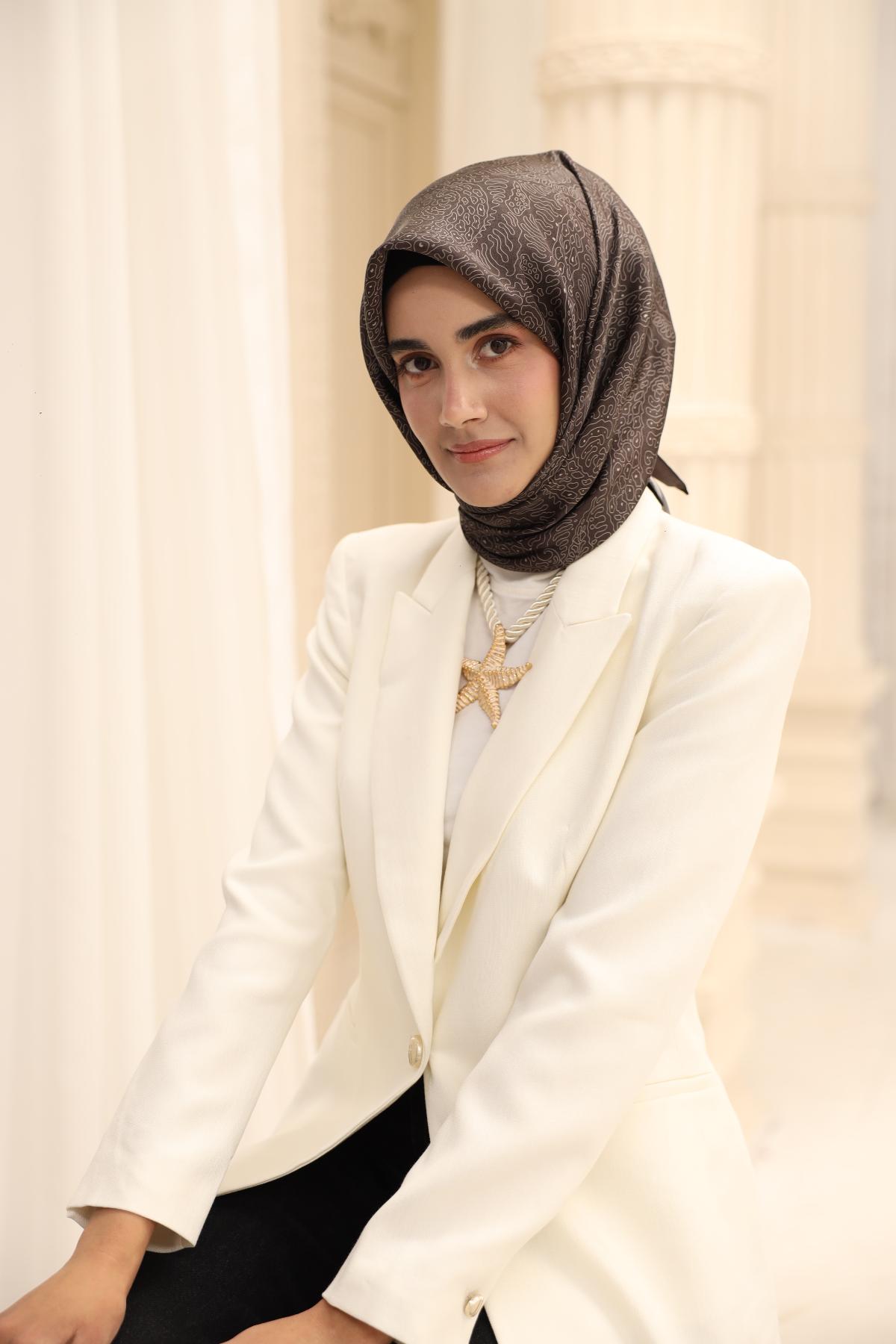 Silk Home SHiny ScarfSilk Home SHiny Eşarp 75009-21