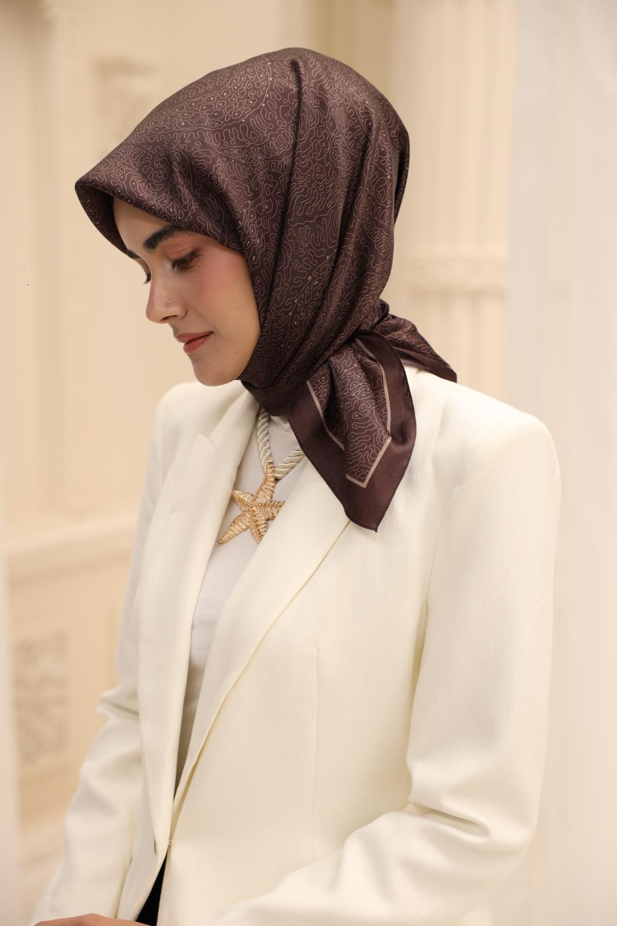 Silk Home SHiny ScarfSilk Home SHiny Eşarp 75009-22