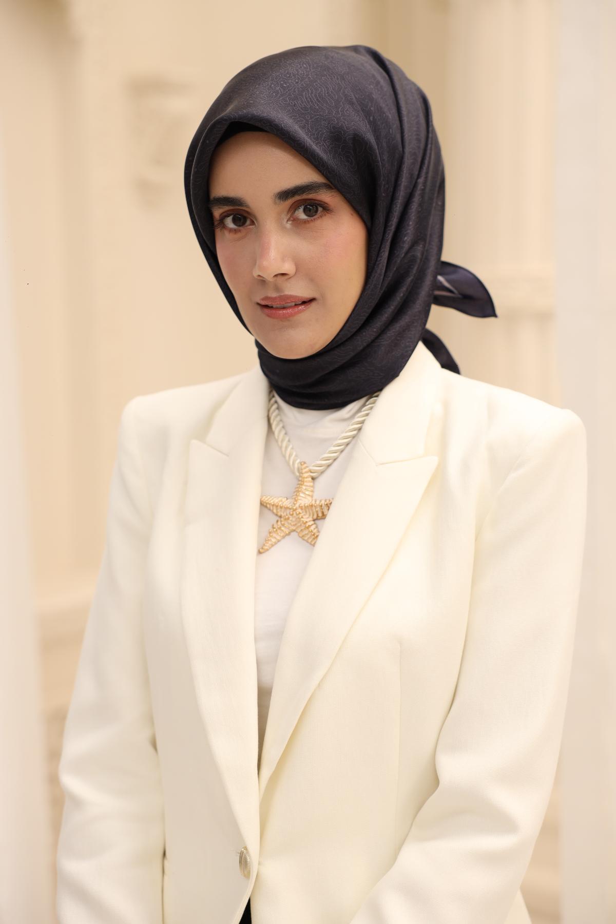 Silk Home SHiny ScarfSilk Home SHiny Eşarp 75009-27