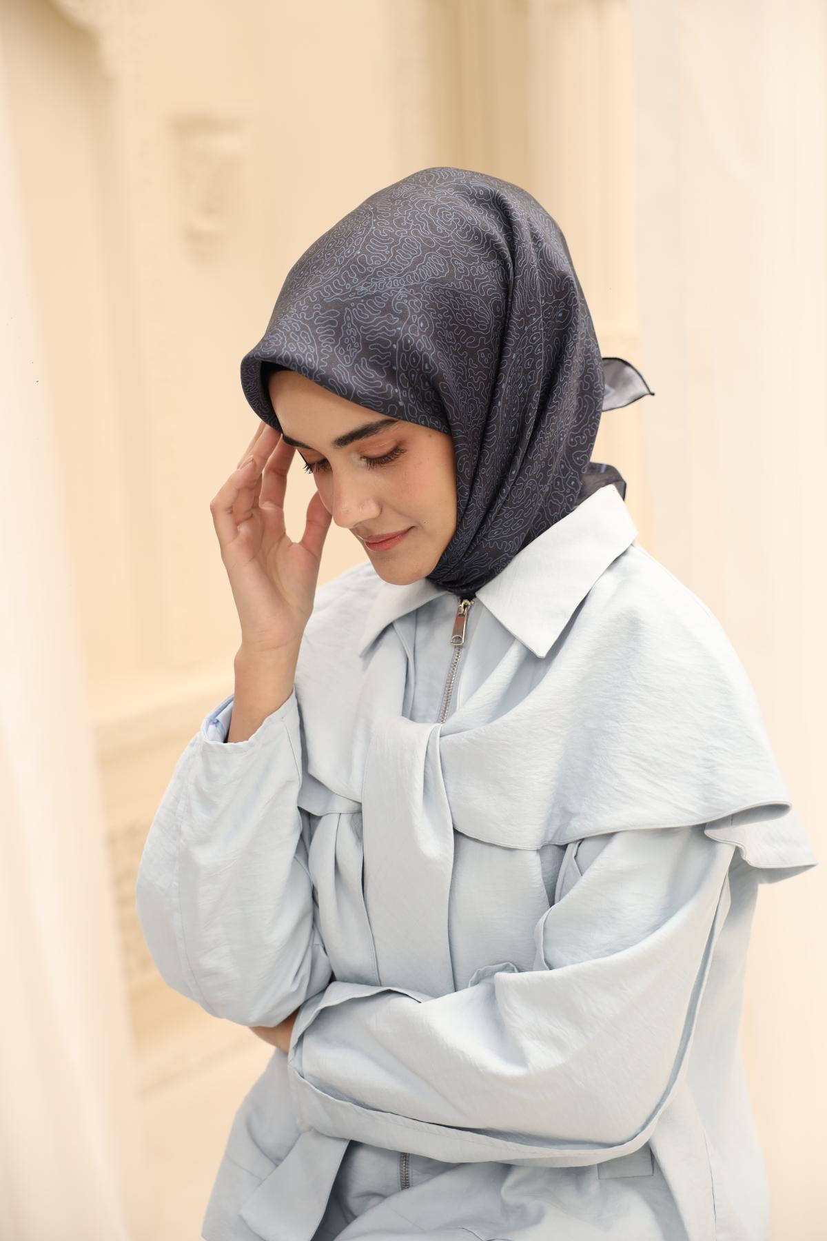 Silk Home SHiny ScarfSilk Home SHiny Eşarp 75009-28