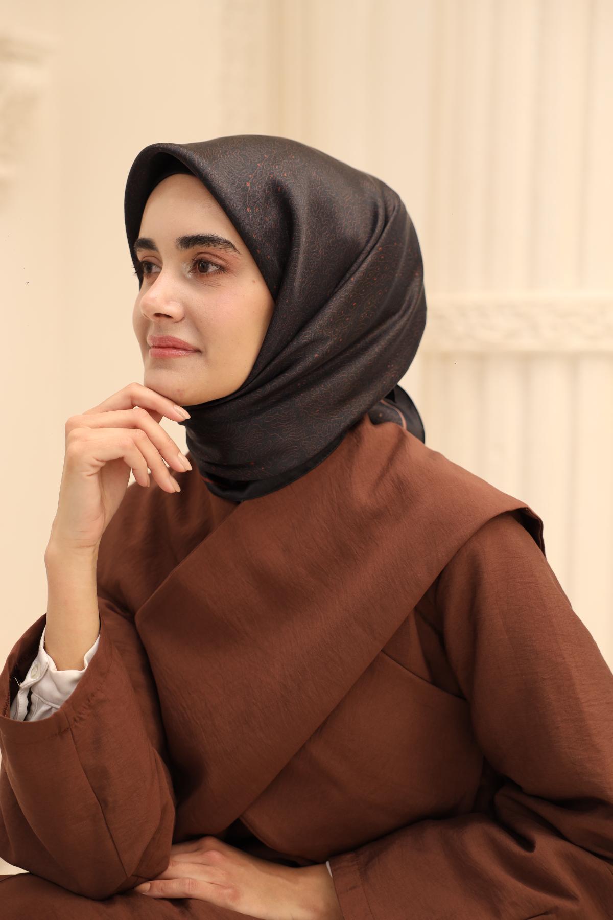 Silk Home SHiny ScarfSilk Home SHiny Eşarp 75009-35