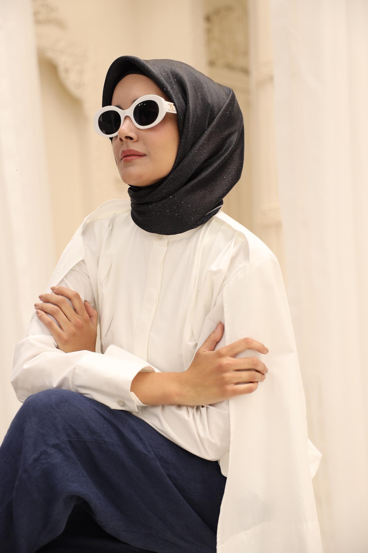 Silk Home SHiny ScarfSilk Home SHiny Eşarp 75009-38