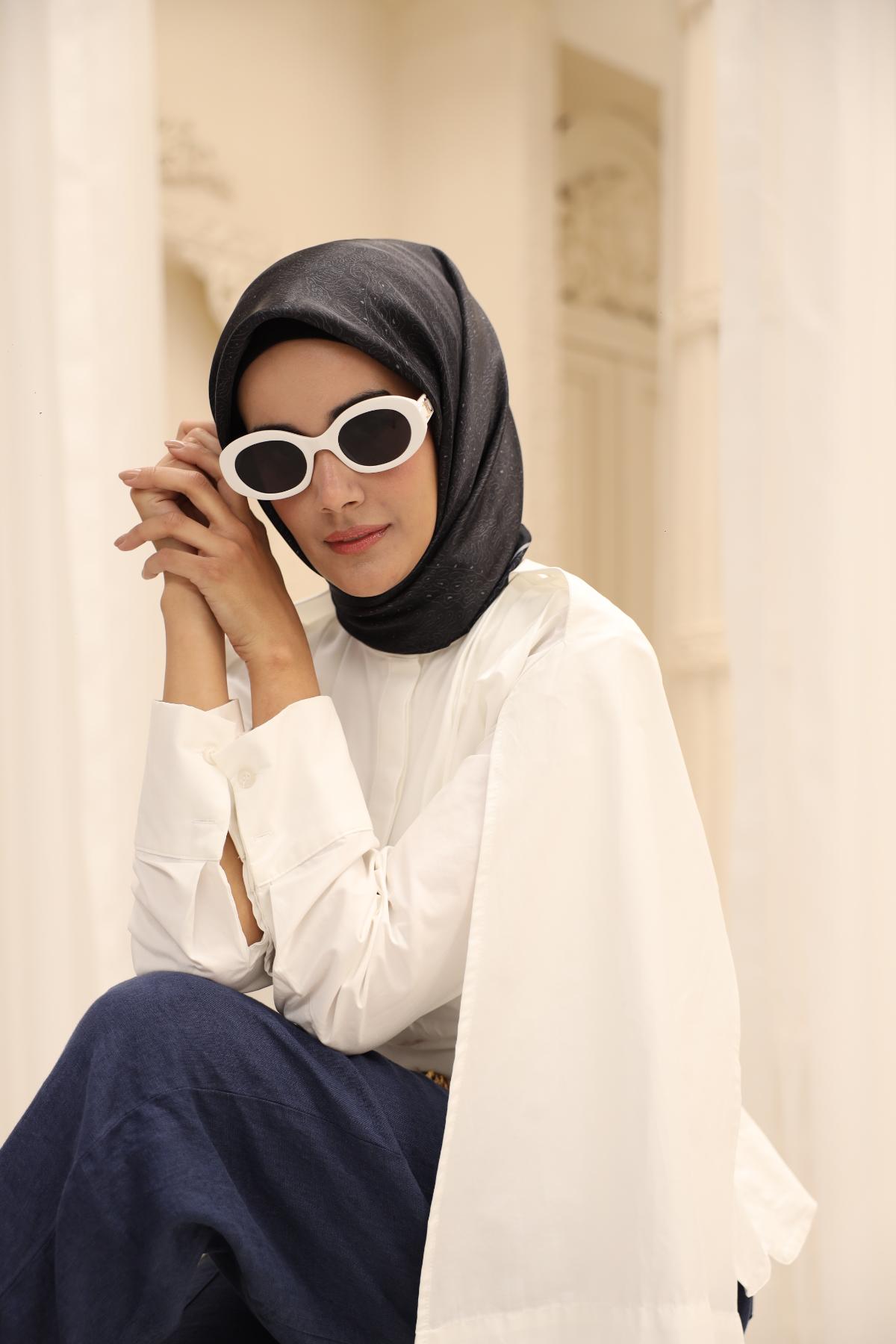 Silk Home SHiny ScarfSilk Home SHiny Eşarp 75009-38