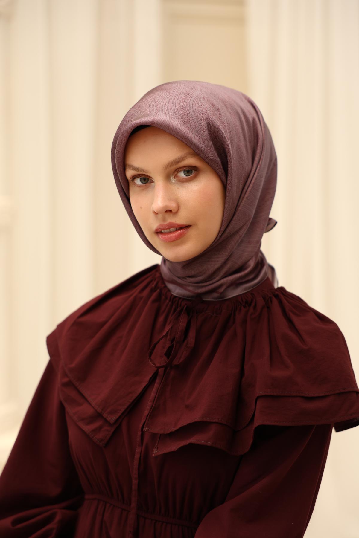 Silk Home SHiny ScarfSilk Home SHiny Eşarp 75010-04