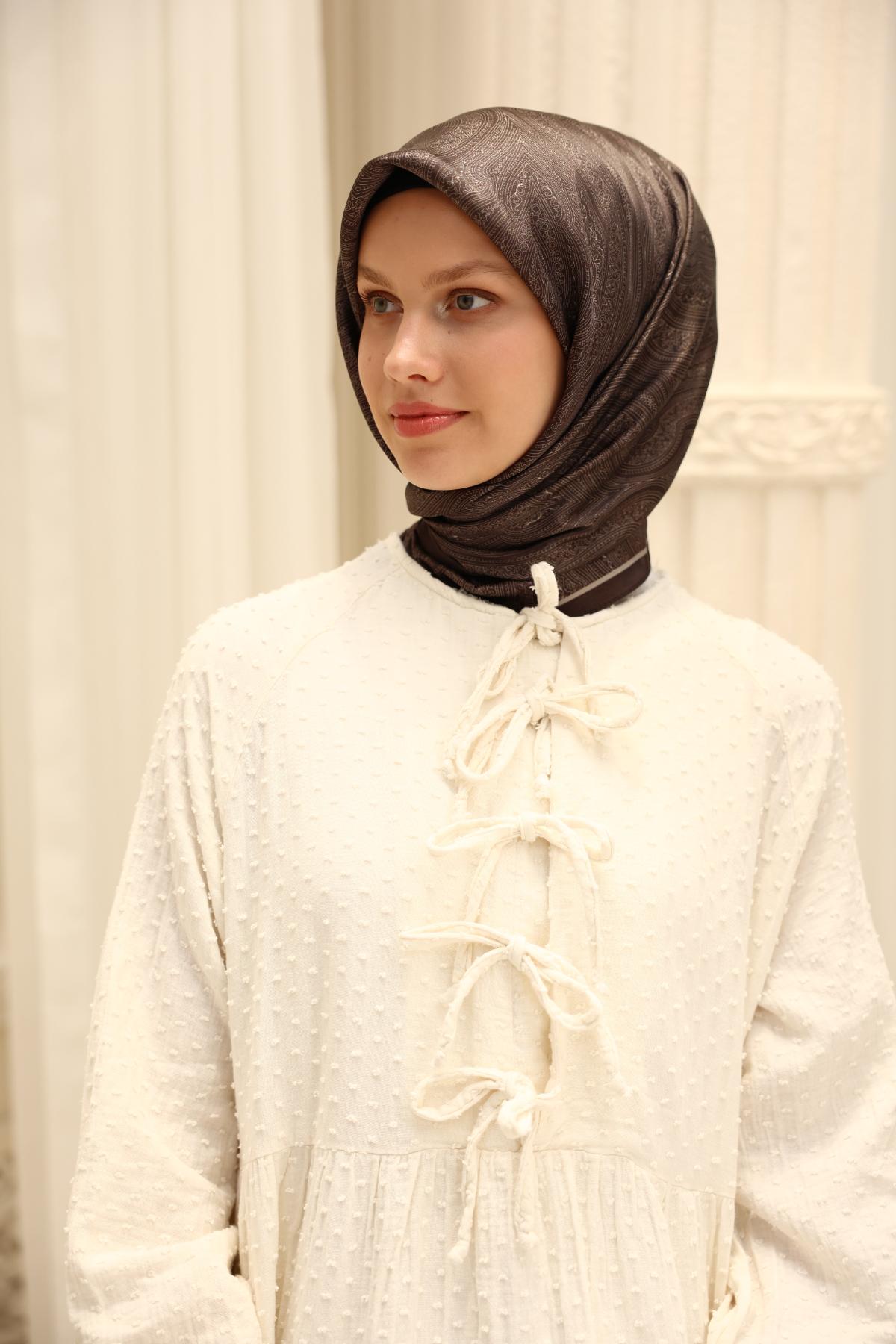 Silk Home SHiny ScarfSilk Home SHiny Eşarp 75010-07