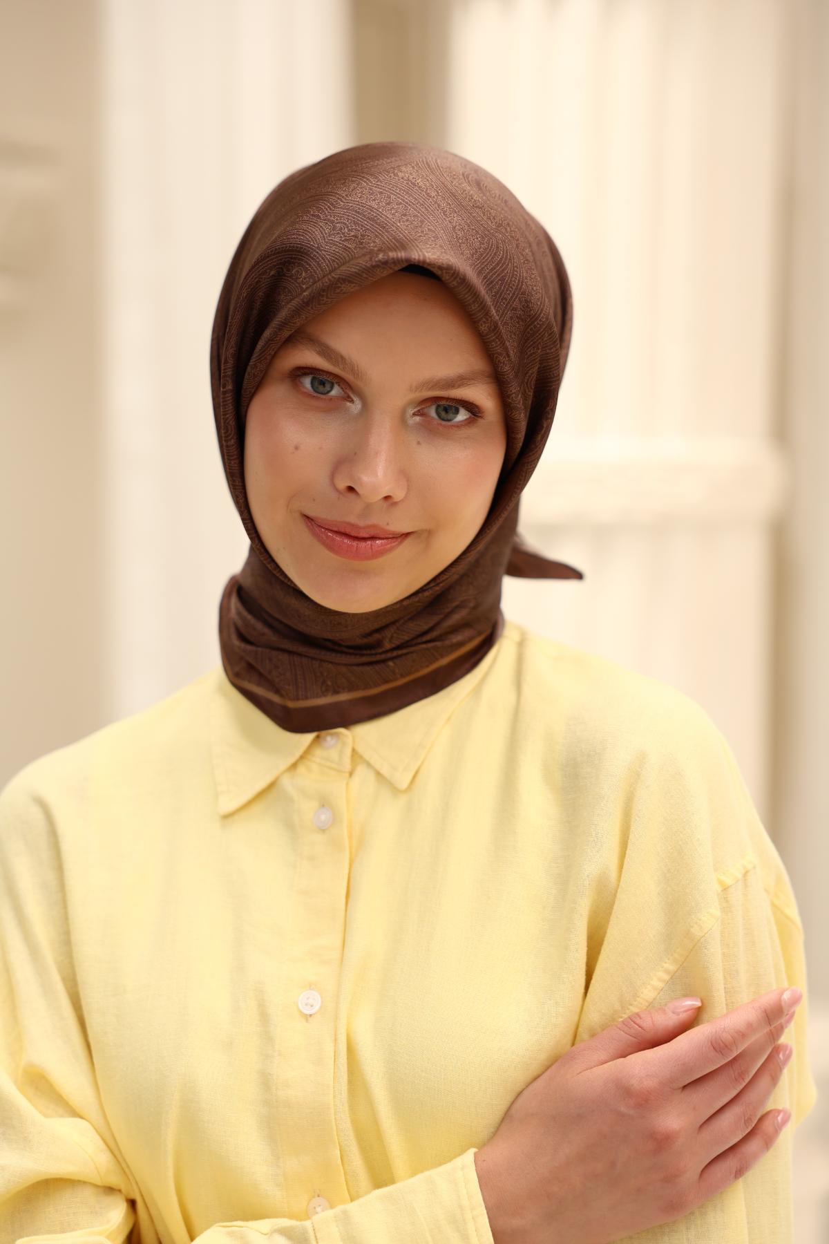 Silk Home SHiny ScarfSilk Home SHiny Eşarp 75010-08