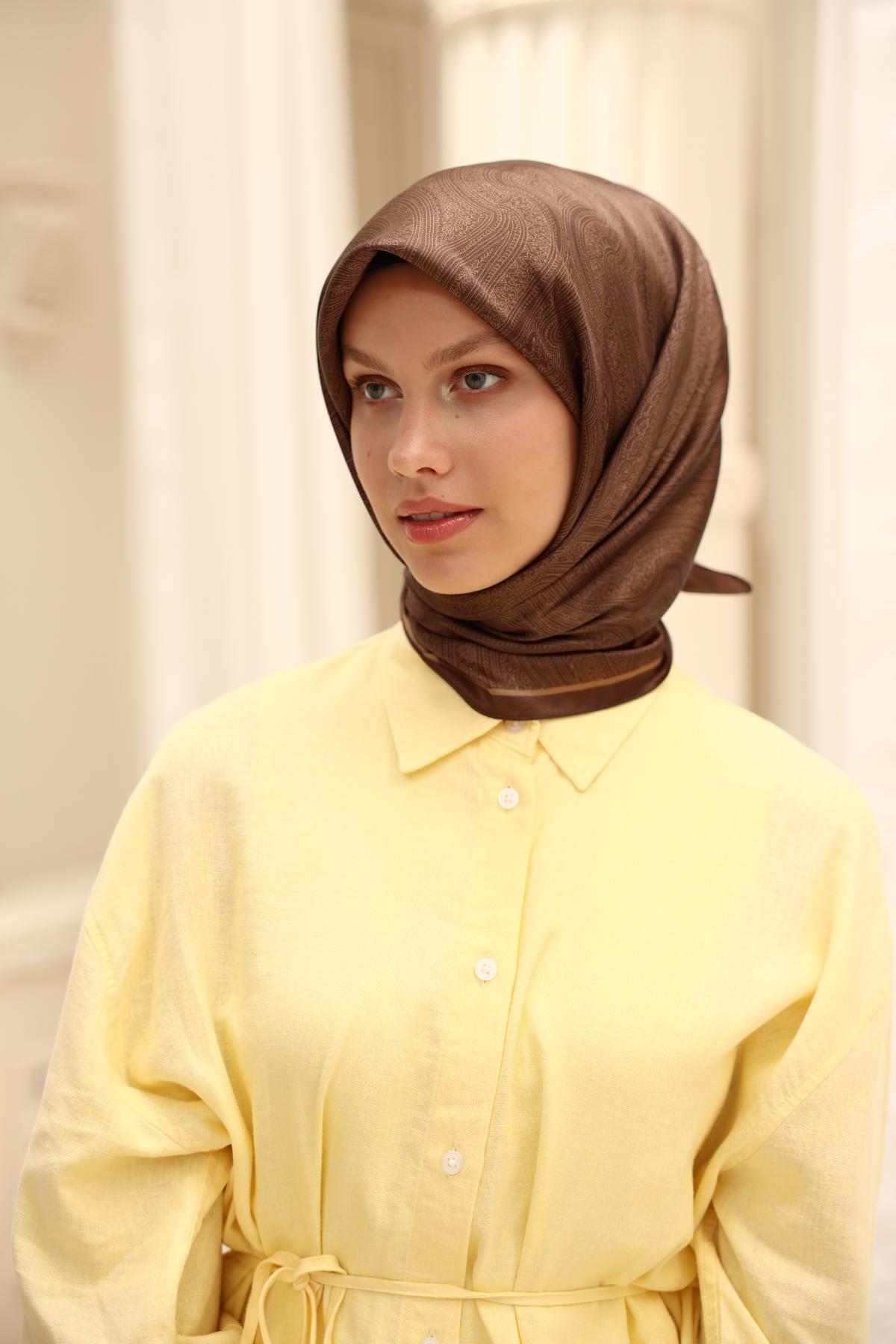 Silk Home SHiny ScarfSilk Home SHiny Eşarp 75010-08