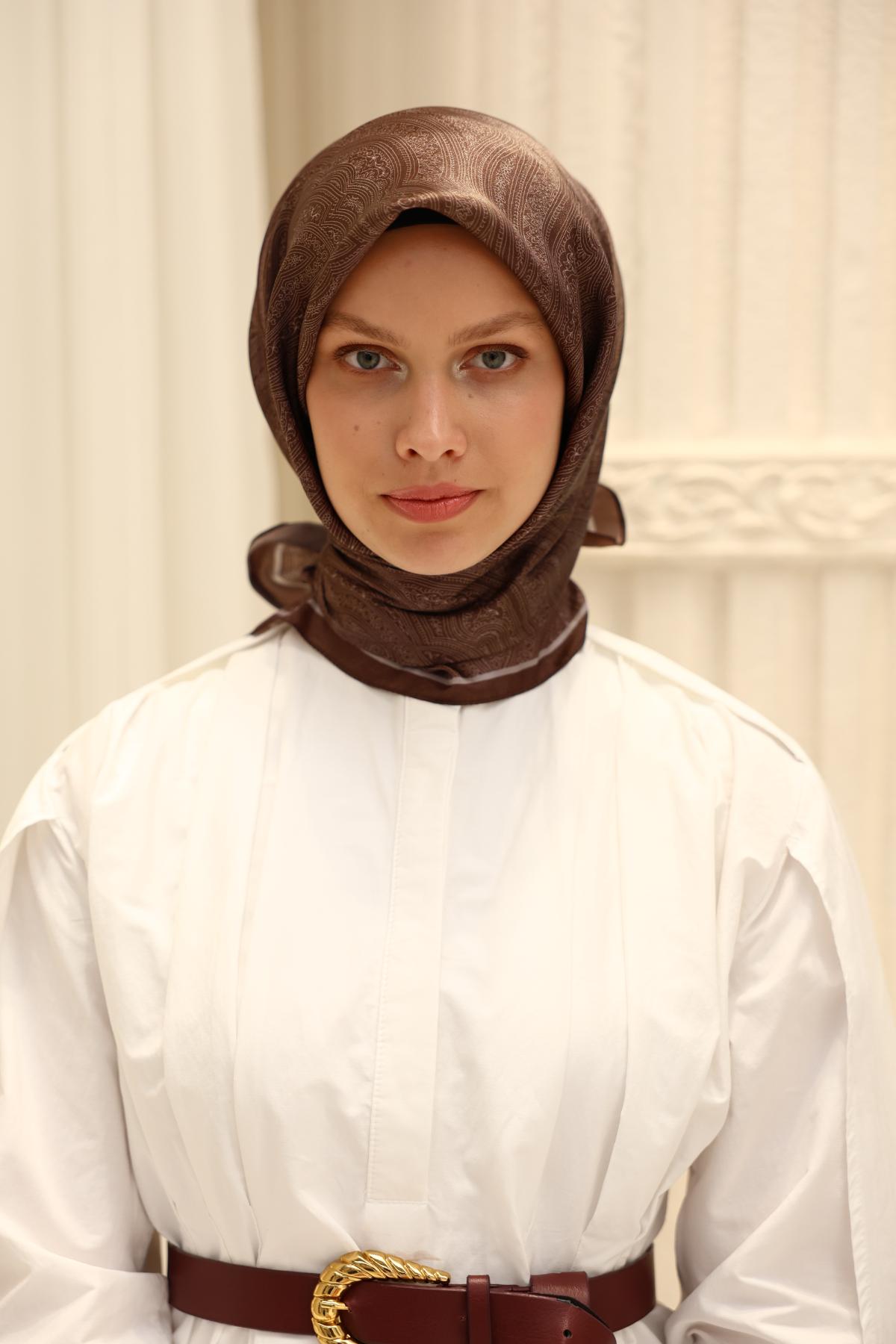 Silk Home SHiny ScarfSilk Home SHiny Eşarp 75010-09